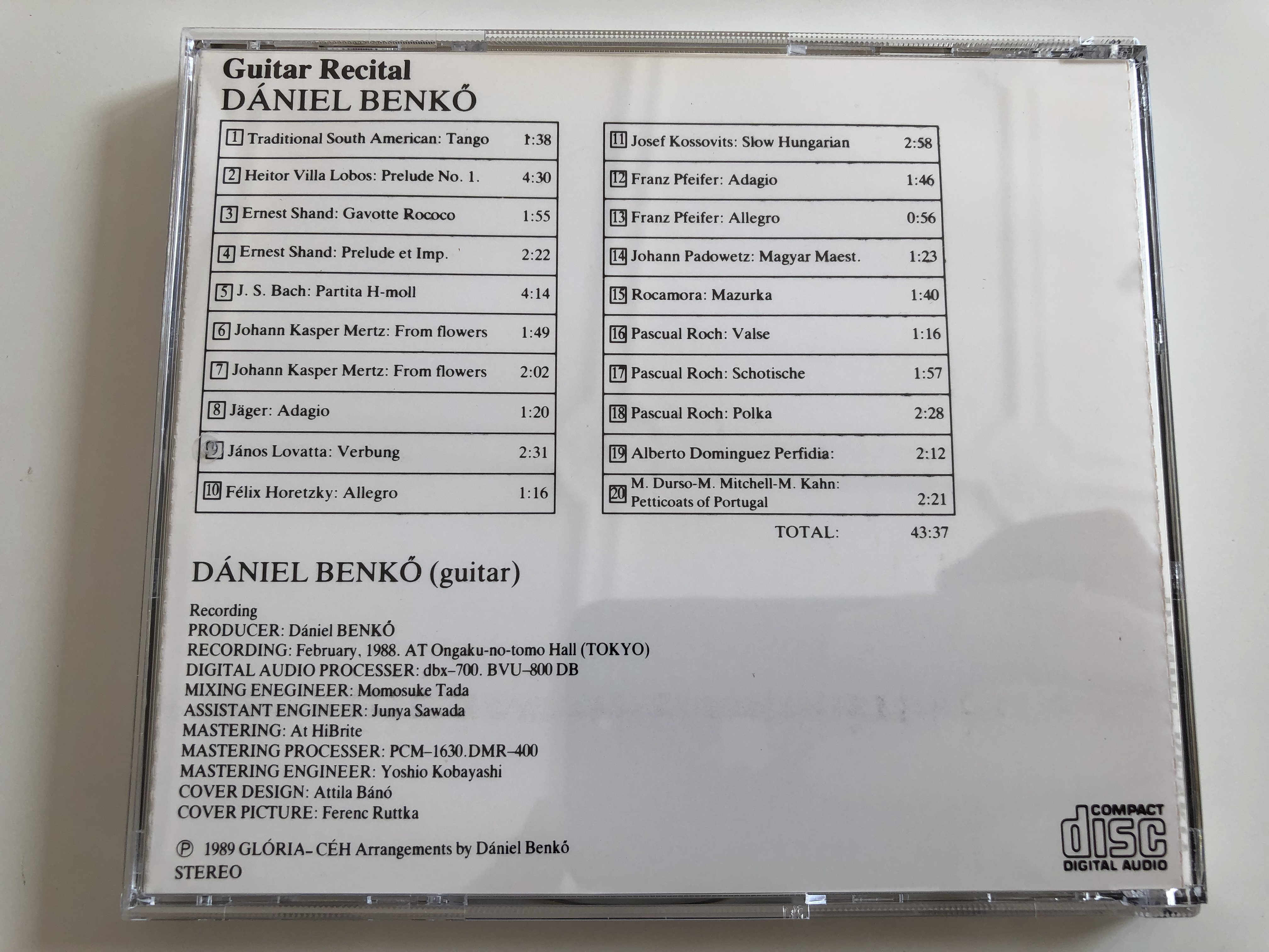 d-niel-benk-guitar-recital-from-bach-to-villa-lobos-stereo-gccd-66001-audio-cd-1989-5-.jpg