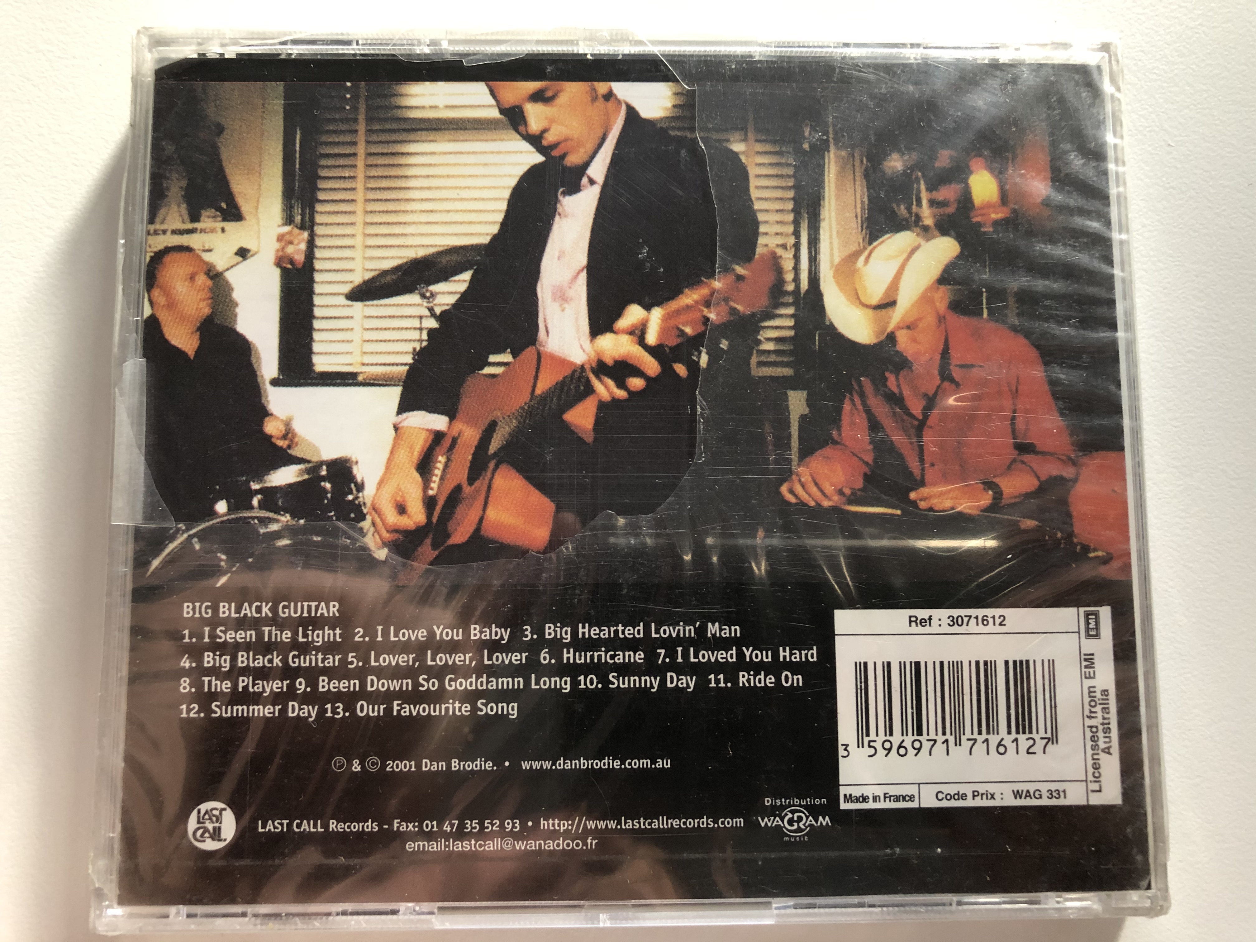 dan-brodie-and-the-broken-arrows-big-black-guitar-le-renouveau-du-rock-australien-last-call-records-audio-cd-2001-3071612-2-.jpg dan-brodie-and-the-broken-arrows-big-black-guitar-le-renouveau-du-rock-australien-last-call-records-audio-cd-2001-3071612-2-.jpg