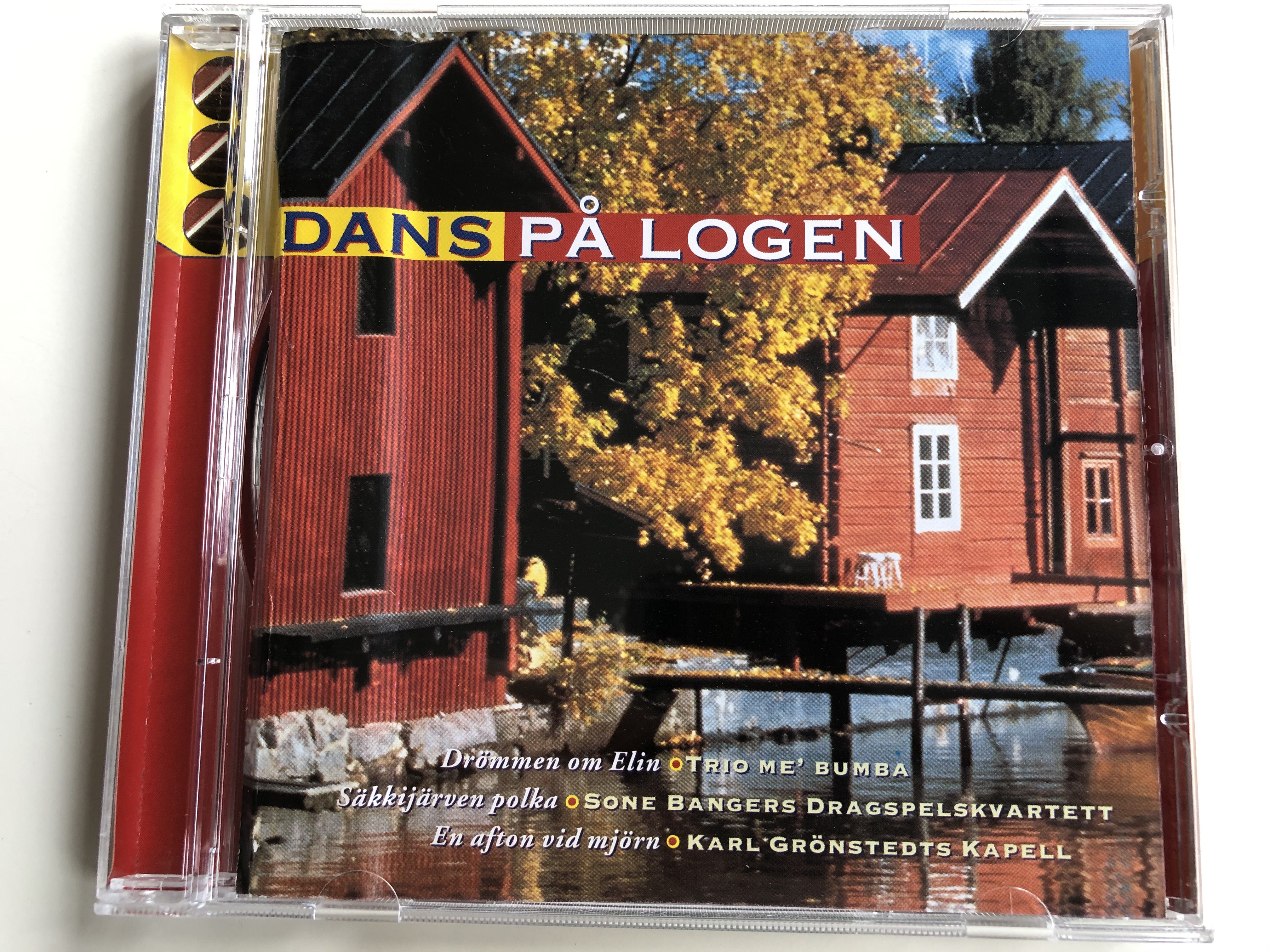 dans-p-logen-drommen-om-elin-trio-me-bumba-sakkijarven-polka-sone-bangers-dragspelskvartett-en-afton-vid-mjron-karl-gronstedts-kapell-disky-audio-cd-1997-dc-870092-1-.jpg