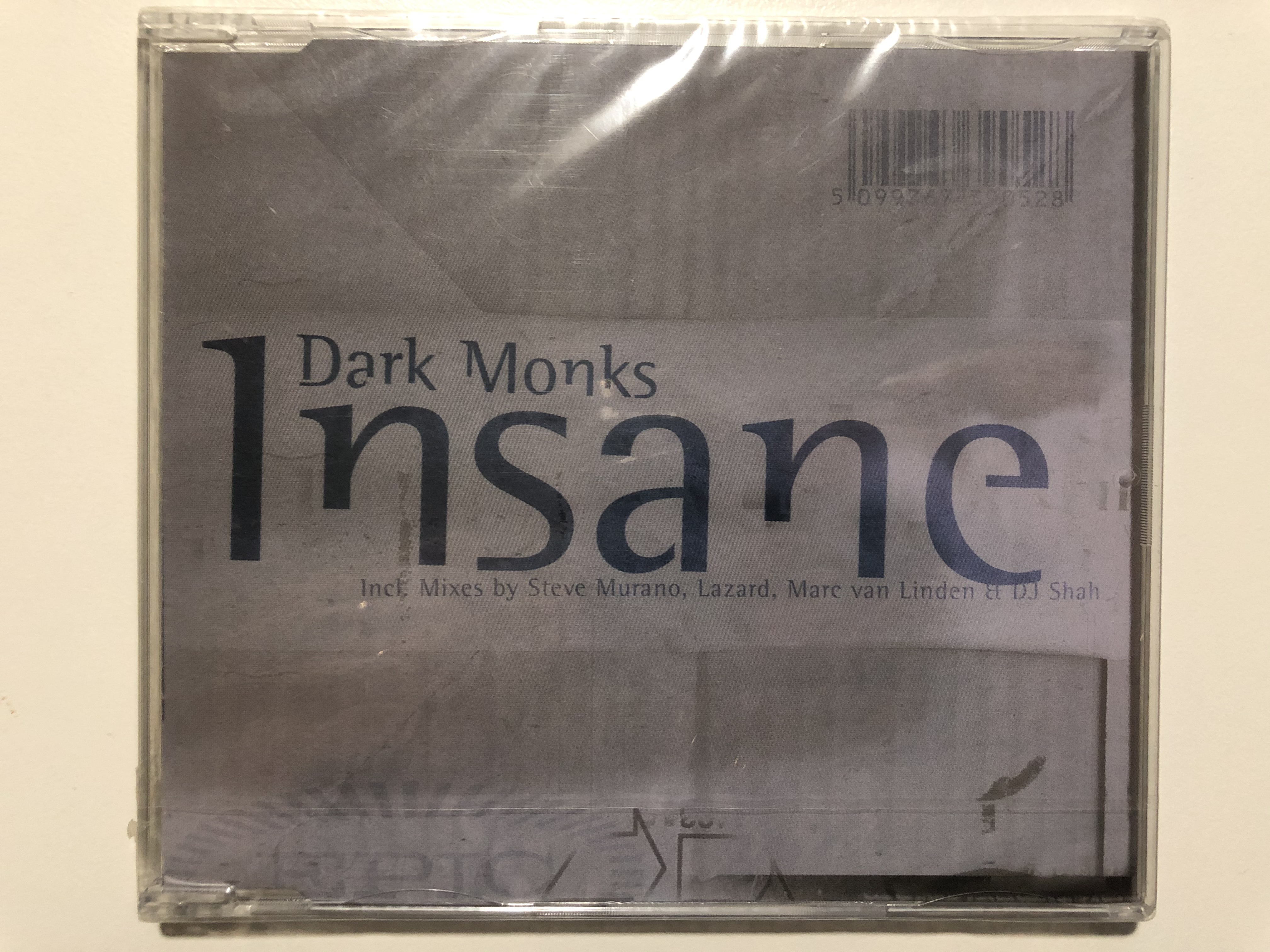 dark-monks-insane-incl.-mixes-by-steve-murano-lazard-marc-van-linden-dj-shah-epic-audio-cd-2003-6739052000-1-.jpg