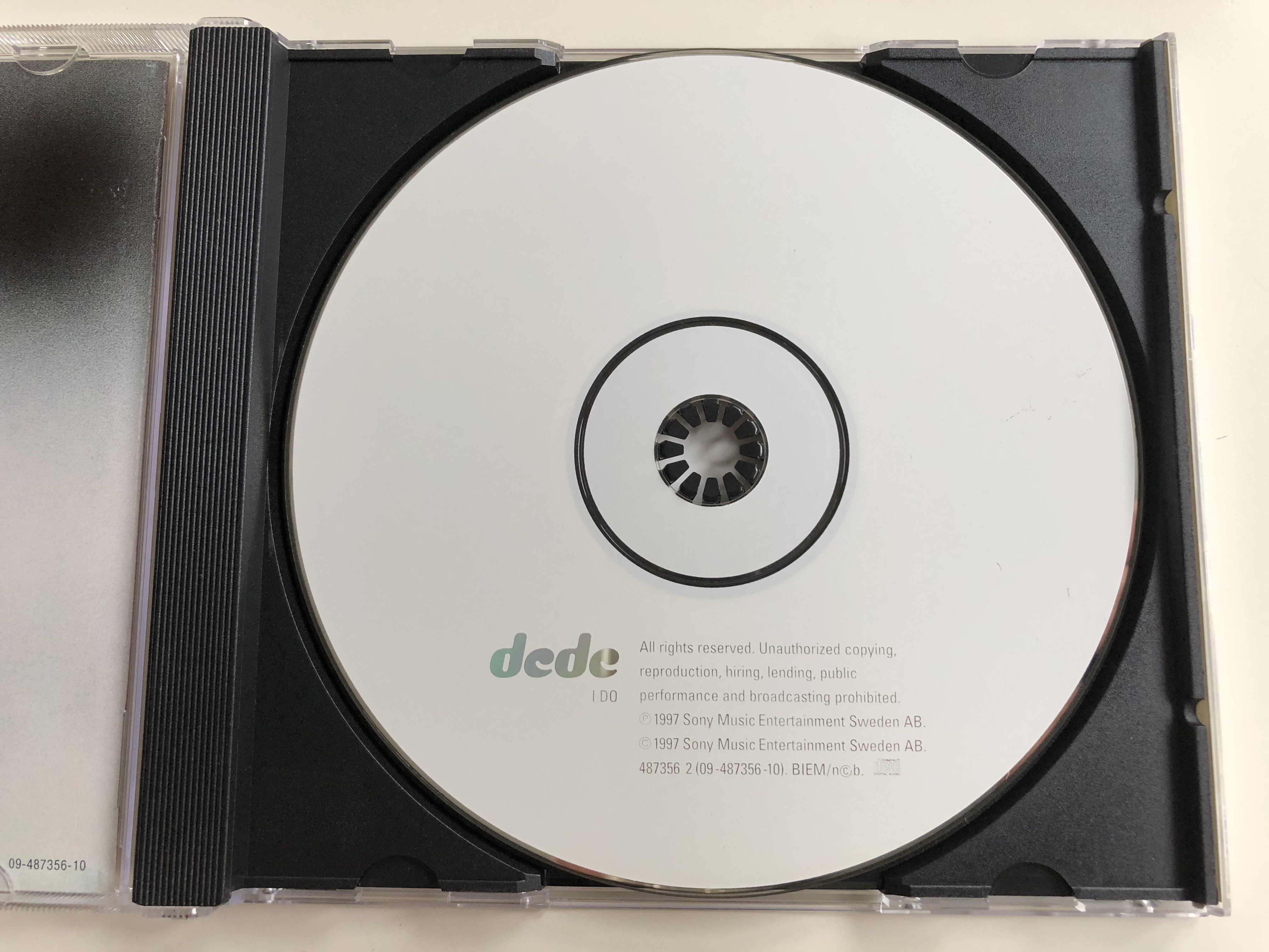 dede-i-do-columbia-audio-cd-1997-col-487356-2-7-.jpg