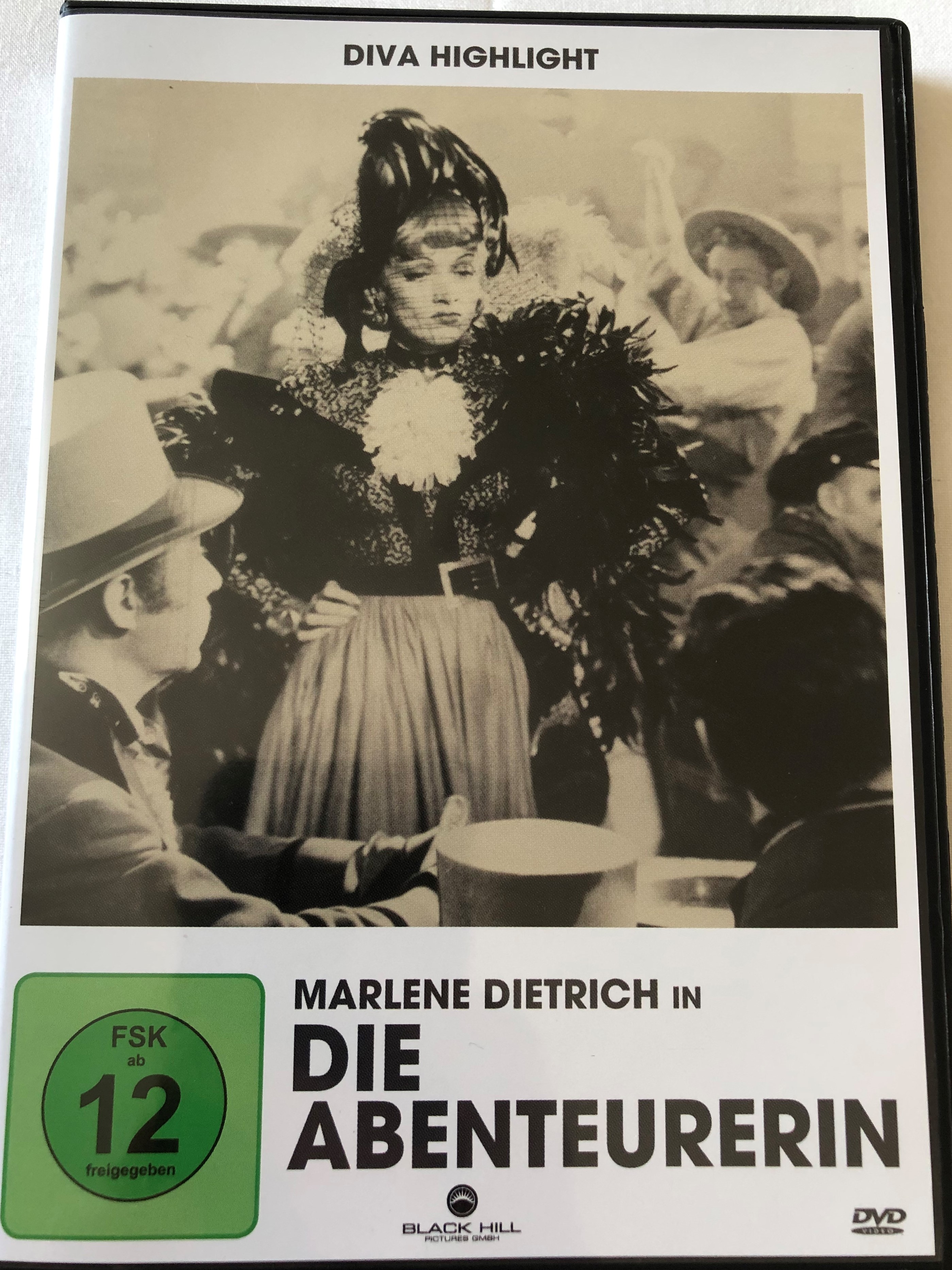 die-abenteurerin-dvd-1941-the-flame-of-new-orleans-directed-by-ren-clair-starring-marlene-dietrich-bruce-cabot-roland-young-mischa-auer-andy-devine-eddie-quillan-anne-revere-diva-highlight-1-.jpg
