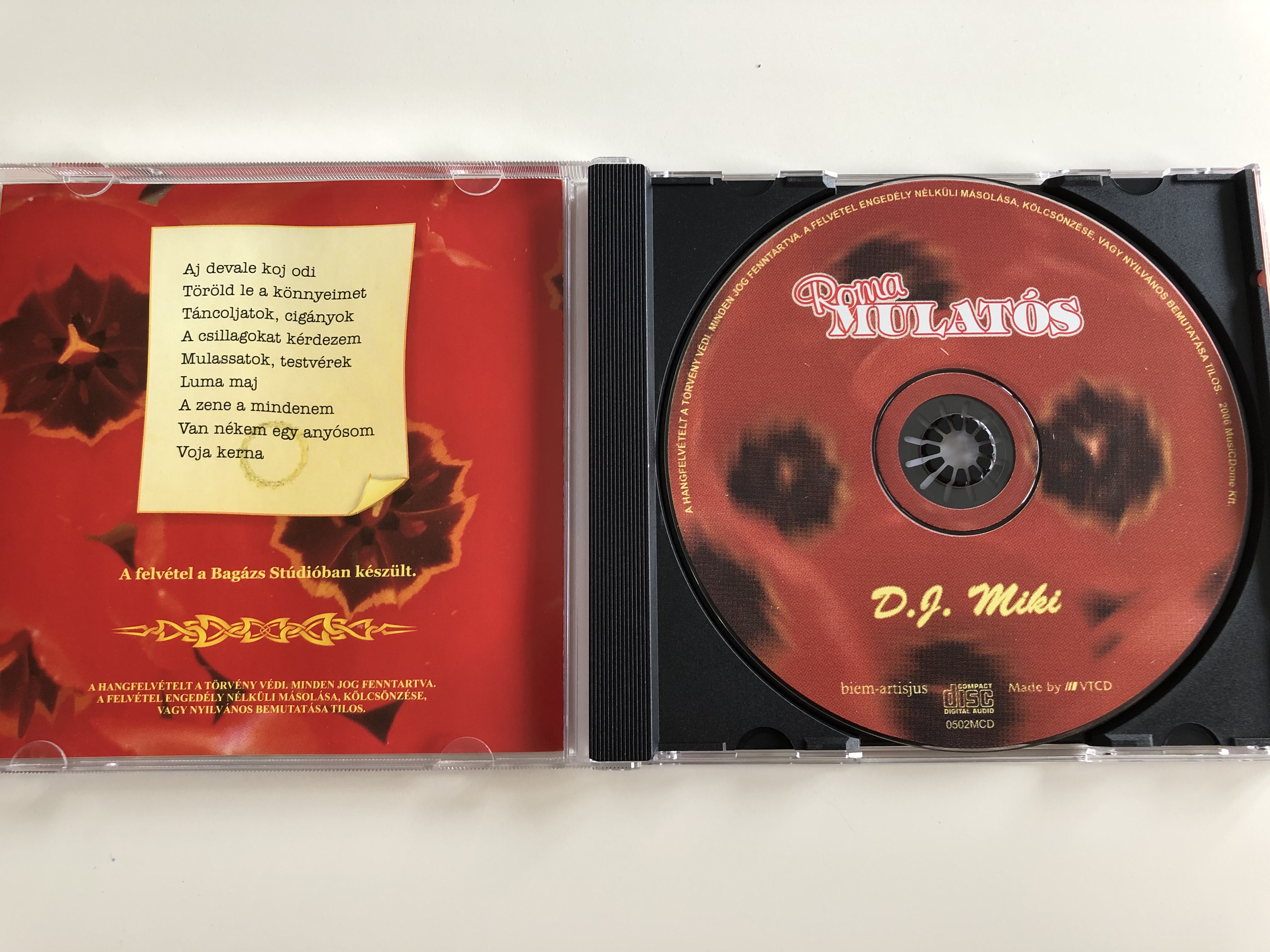 dj-miki-roma-mulat-s-aj-devale-koj-odi-t-ncoljatok-cig-nyok-luma-maj-audio-cd-2006-musicdome-kft-2-.jpg