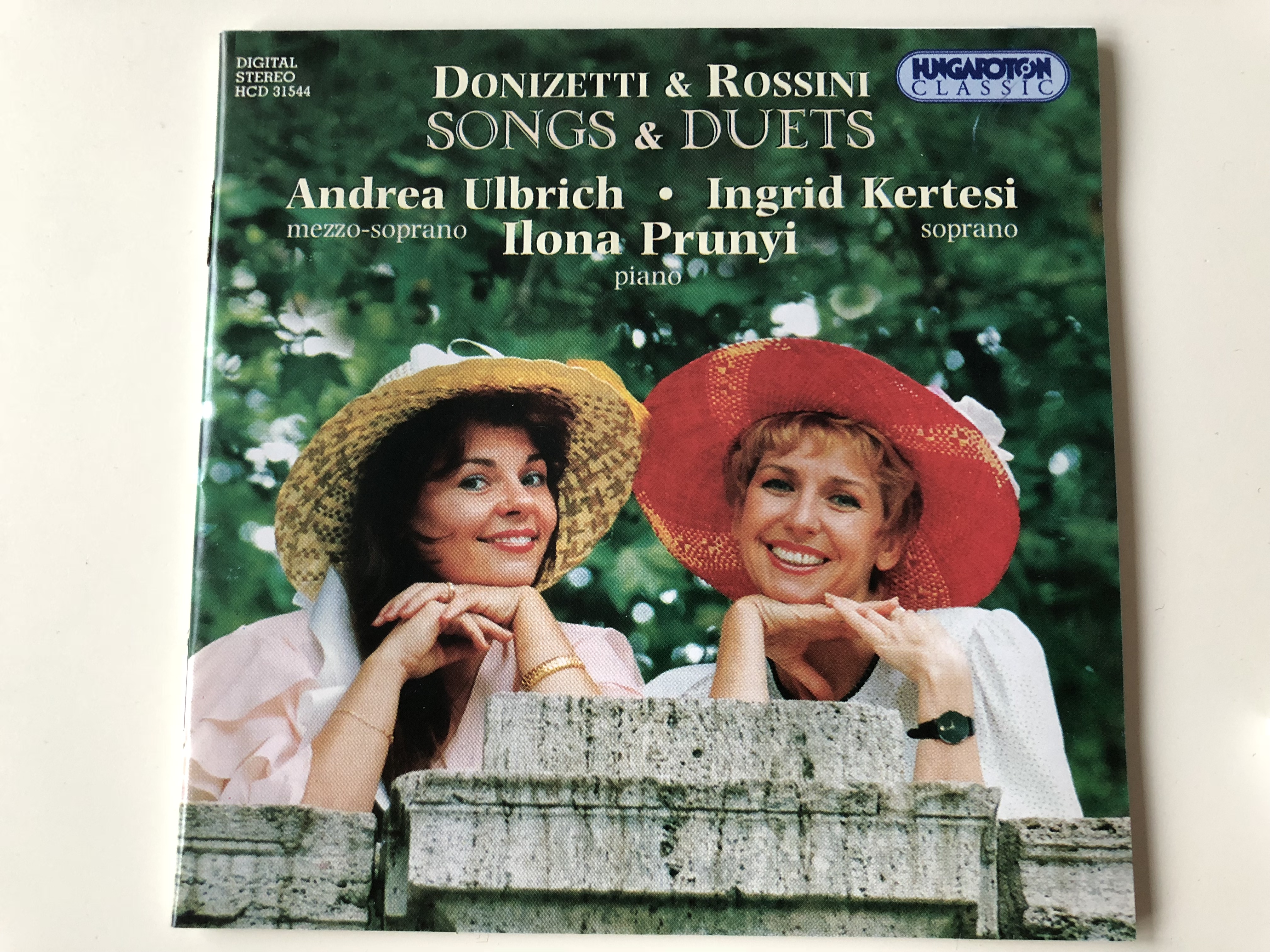 donizetti-rossini-songs-duets-andrea-ulbrich-mezzo-soprano-ingrid-kertesi-soprano-ilona-prunyi-piano-hungaroton-classic-audio-cd-1997-hcd-31544-1-.jpg