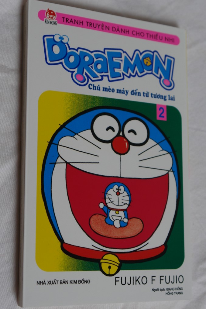 doraemon-vol.-2-by-fujiko-f.-fujio-vietnamese-language-comic-book-manga-1.jpg