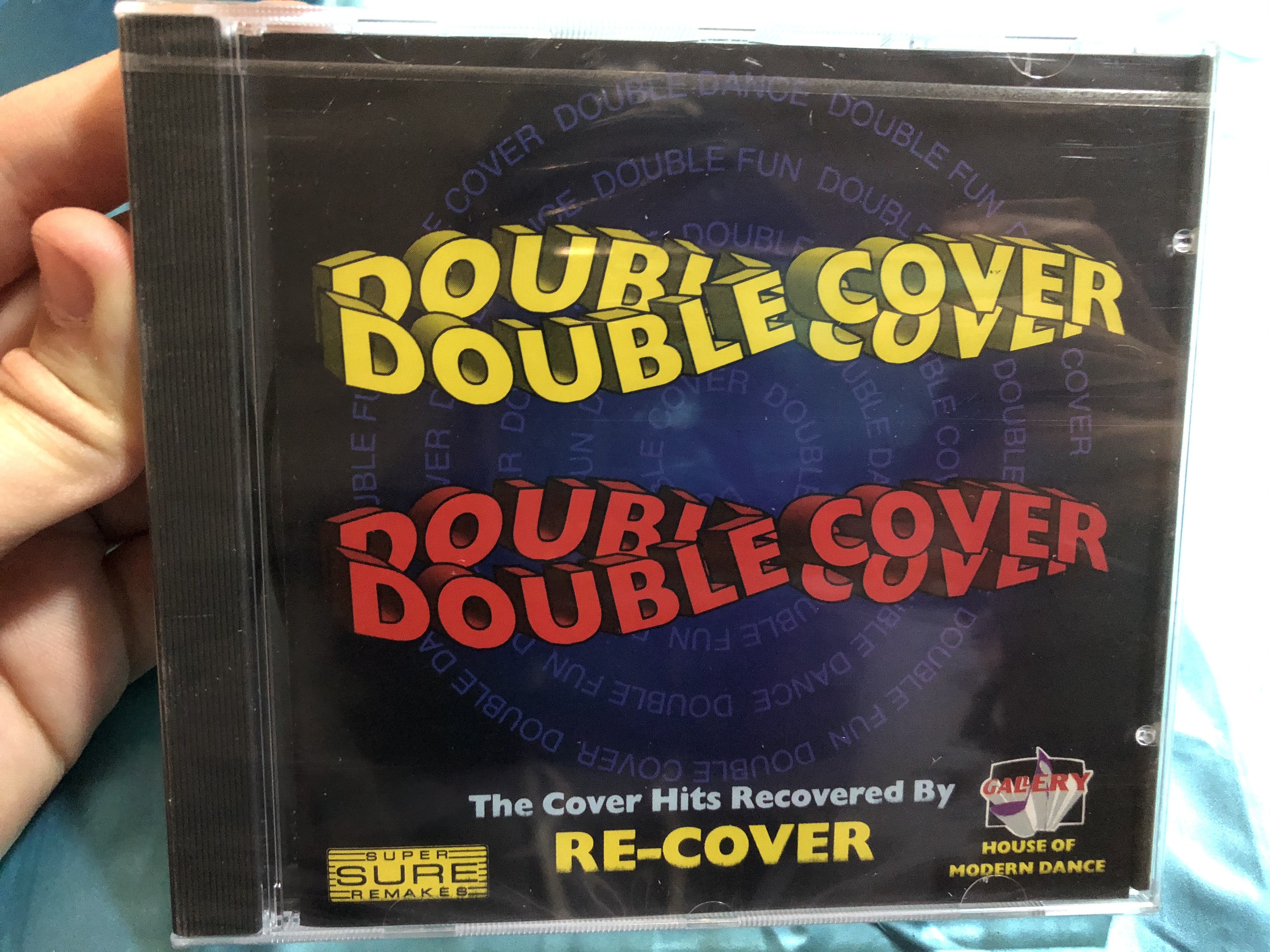 double-cover-the-cover-hits-recovered-by-re-cover-gallery-audio-cd-cd-35116-1-.jpg