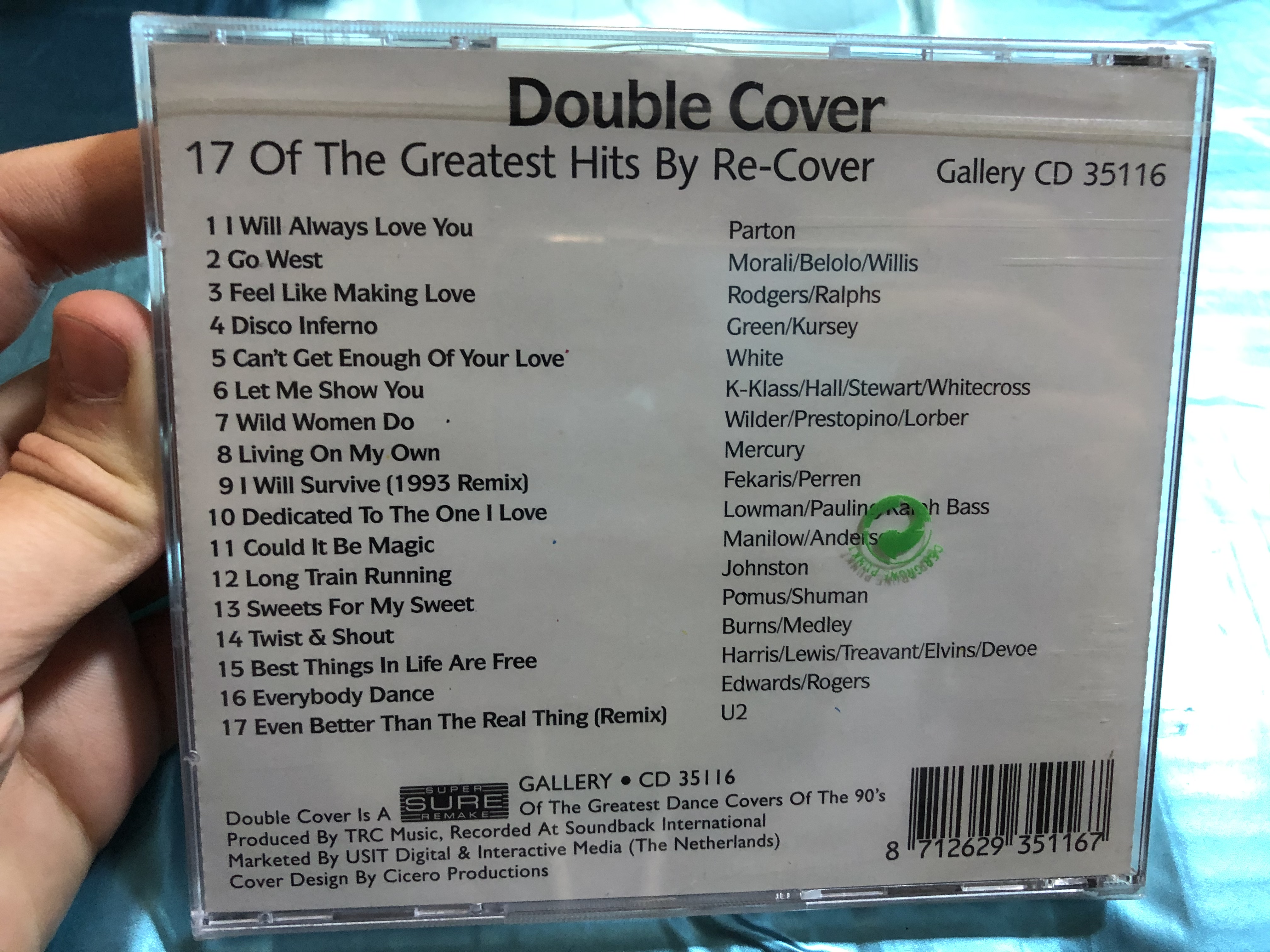 double-cover-the-cover-hits-recovered-by-re-cover-gallery-audio-cd-cd-35116-3-.jpg