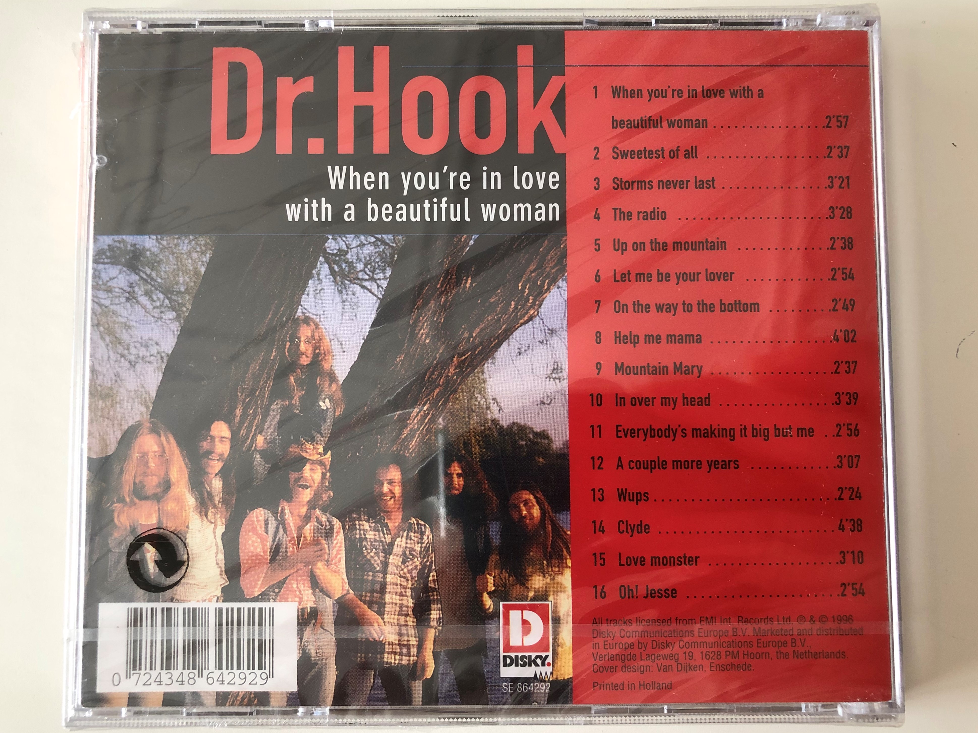 dr.-hook-when-you-re-in-love-with-a-beautiful-woman-sweetest-of-all-everybody-s-making-it-big-but-me-a-couple-more-years-disky-audio-cd-1996-se-864292-2-.jpg