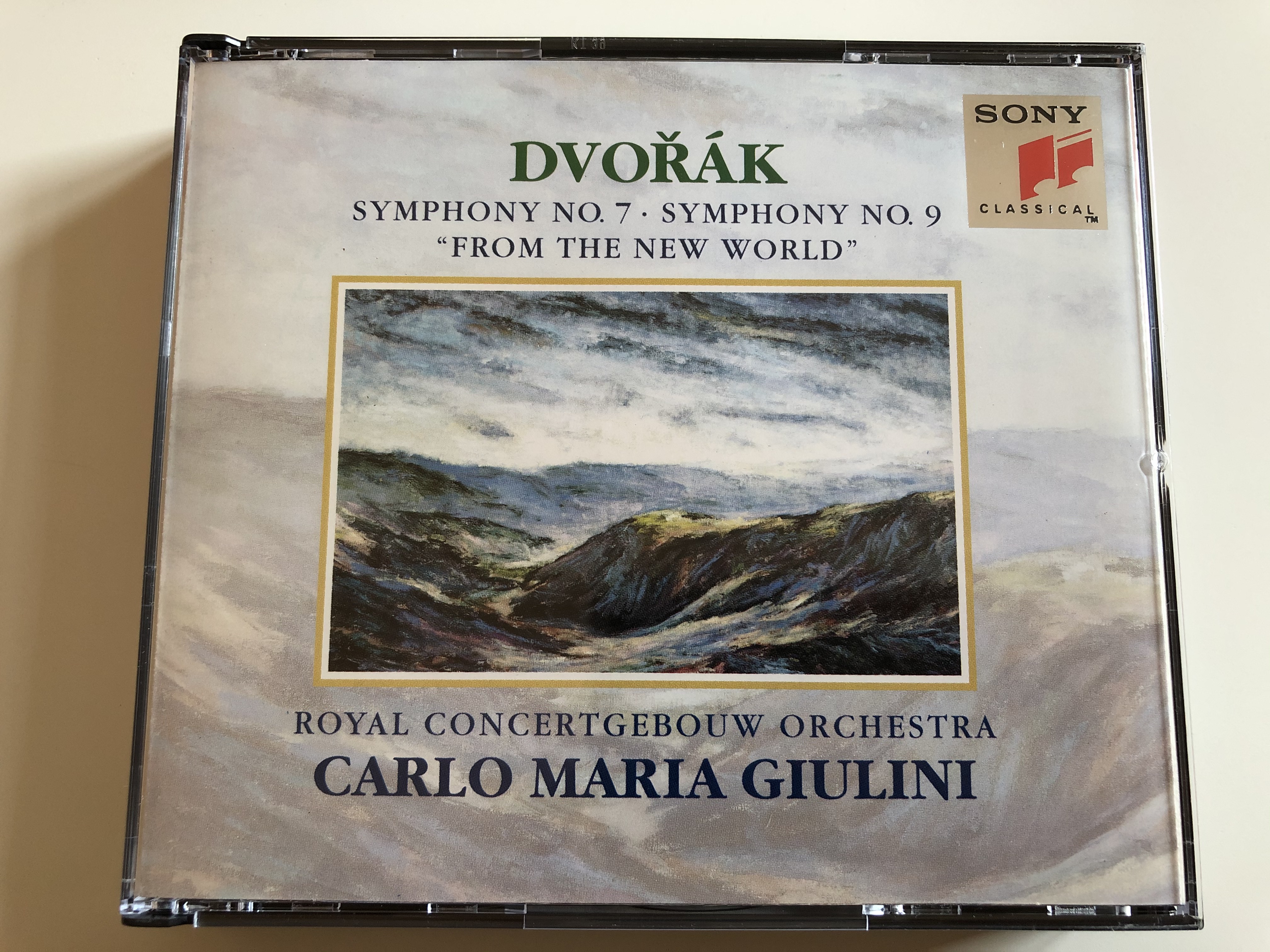 dvo-k-symphony-no.7-symphony-no.9-from-the-new-world-royal-concertgebouw-orchestra-carlo-maria-giulini-sony-classical-2x-audio-cd-1994-sx2k-58946-1-.jpg