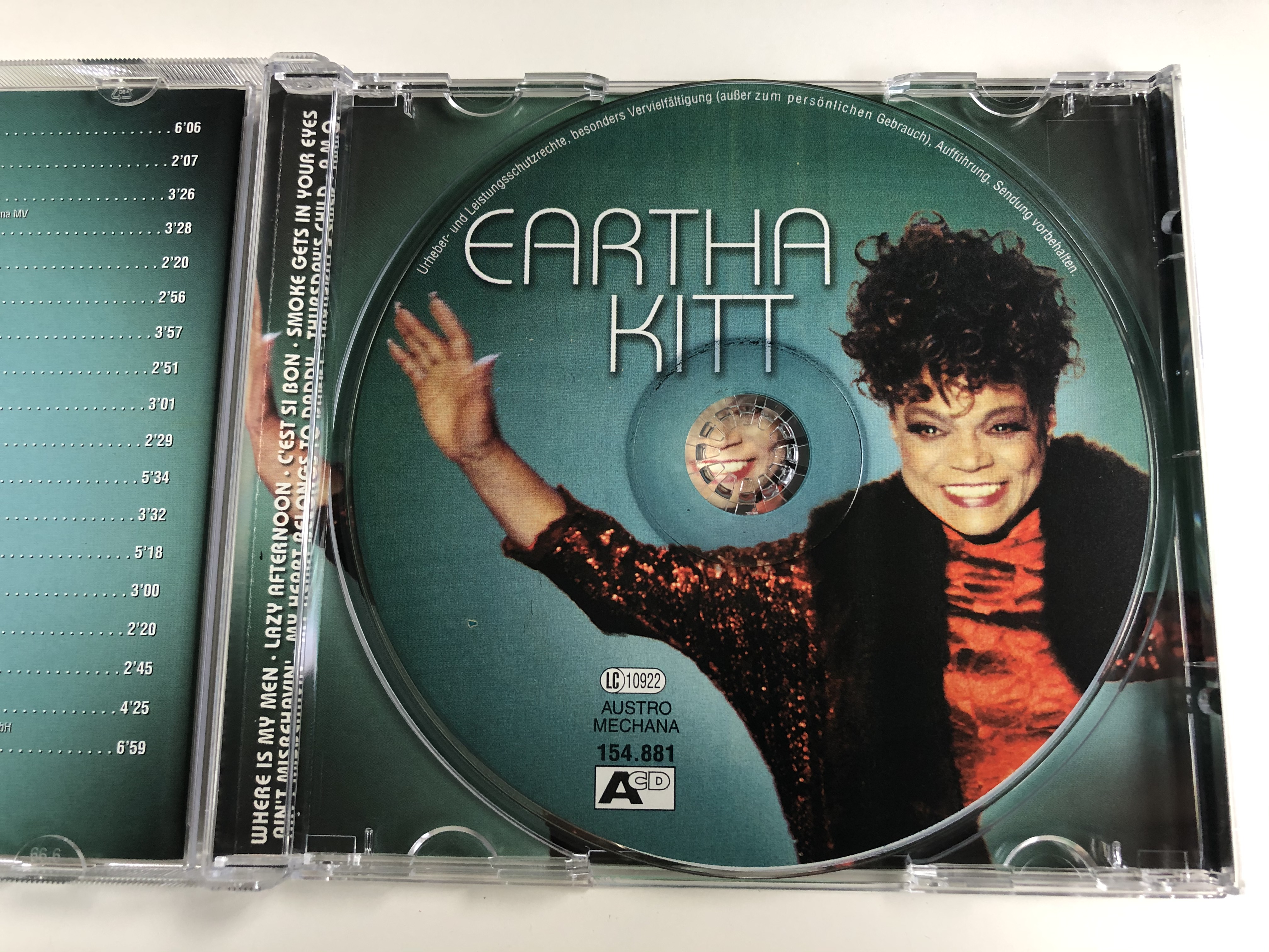 eartha-kitt-where-is-my-man-lazy-afternoon-c-est-si-bon-smoke-get-in-my-eyes-ain-t-misbehavin-my-heart-belongs-to-daddy-acd-audio-cd-cd-154-3-.jpg