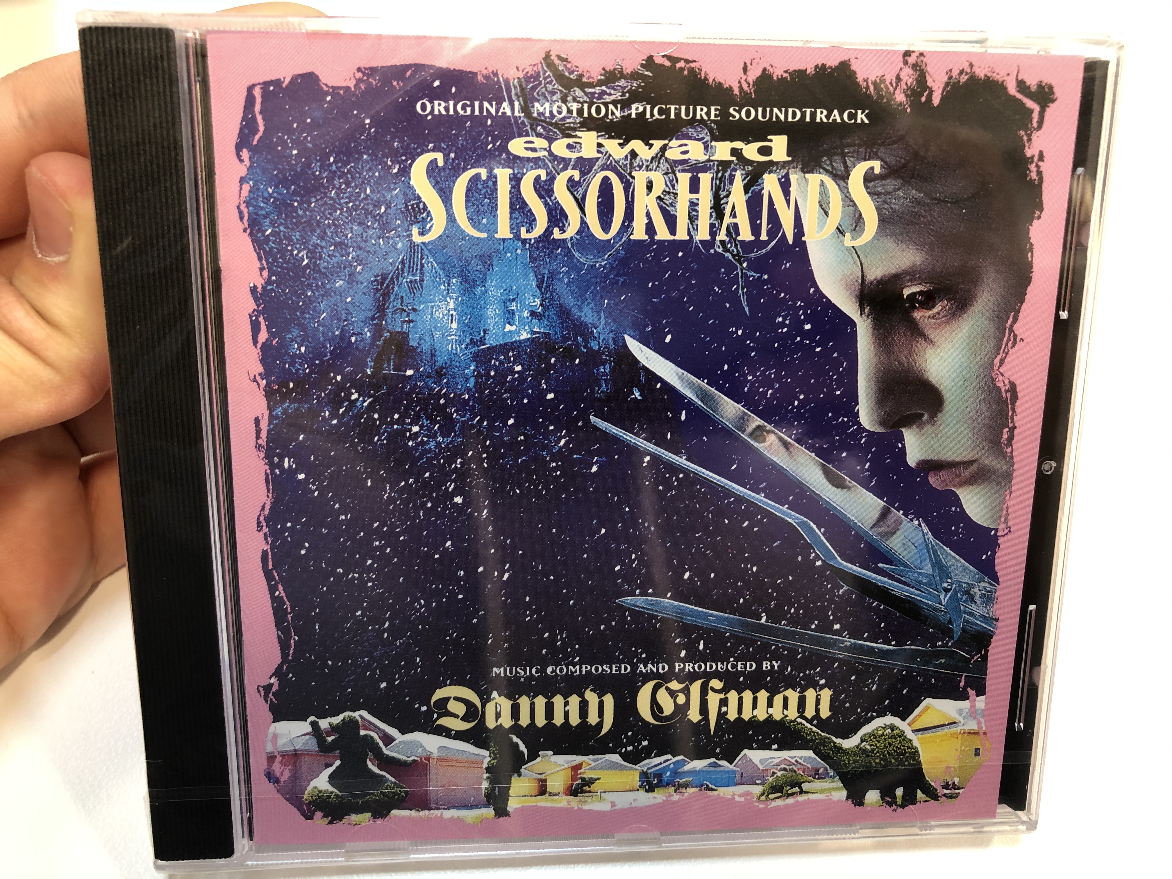 edward-scissorhands-original-motion-picture-soundtrack-music-composed-and-produced-by-danny-elfman-mca-records-audio-cd-1990-mcd10133-1-.jpg