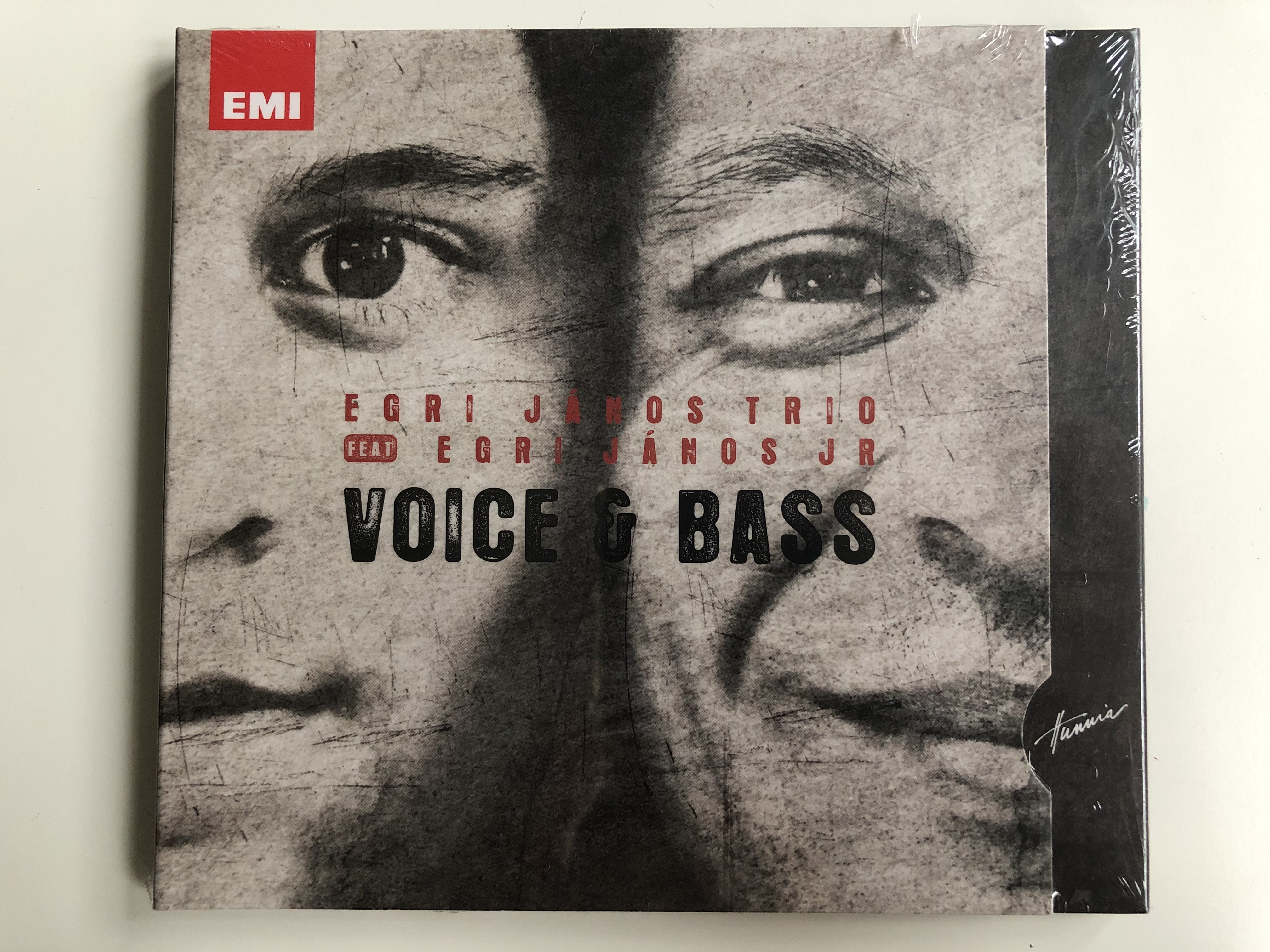 egri-janos-trio-feat.-egri-janos-jr.-voice-bass-hunnia-records-film-production-audio-cd-2010-5999883042427-1-.jpg