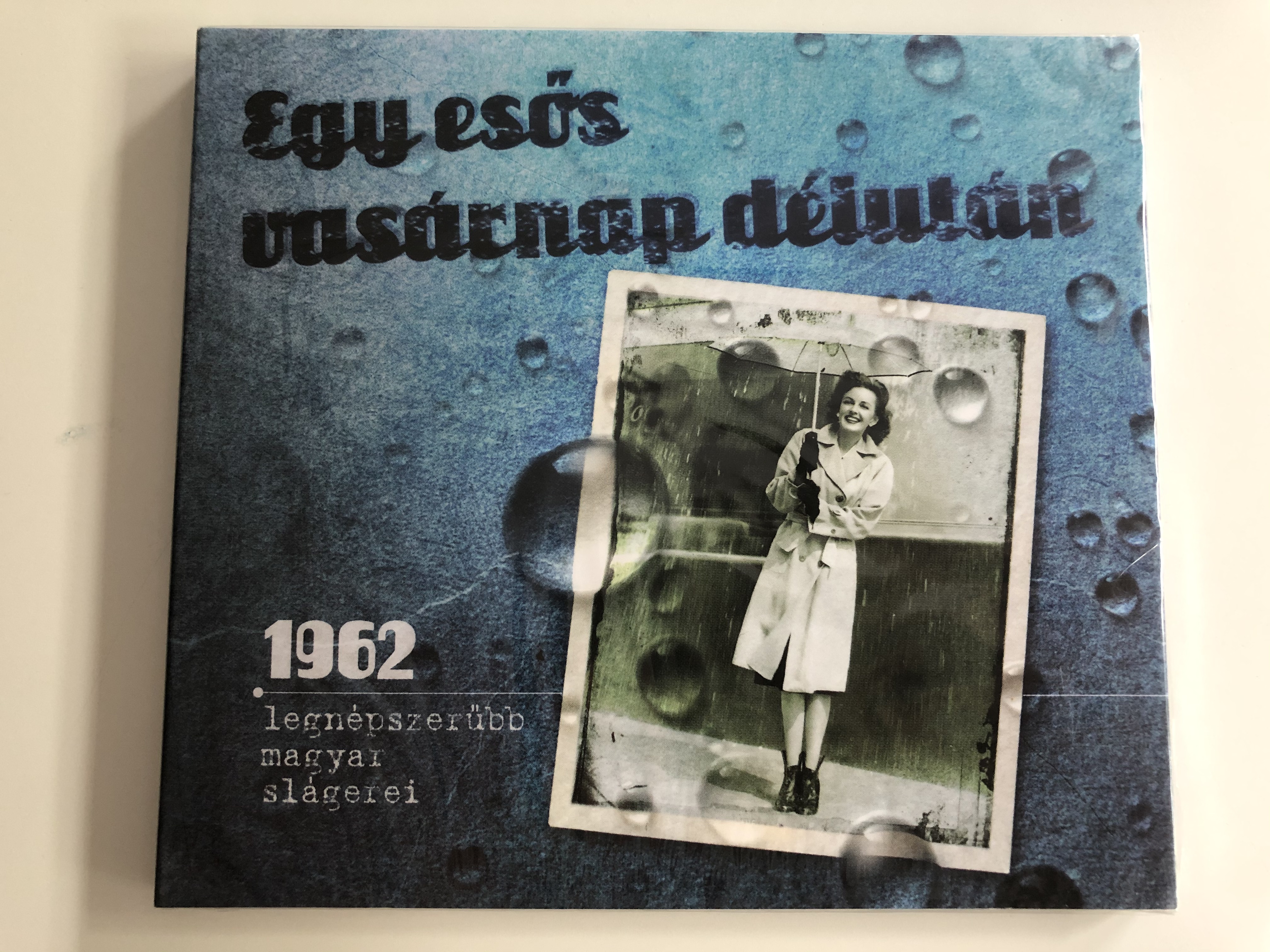 egy-esos-vasarnap-deiutan-1962-legnepszerubb-magyar-slagerei-r-zsav-lgyi-s-t-rsa-audio-cd-2013-r-tcd-077-1-.jpg