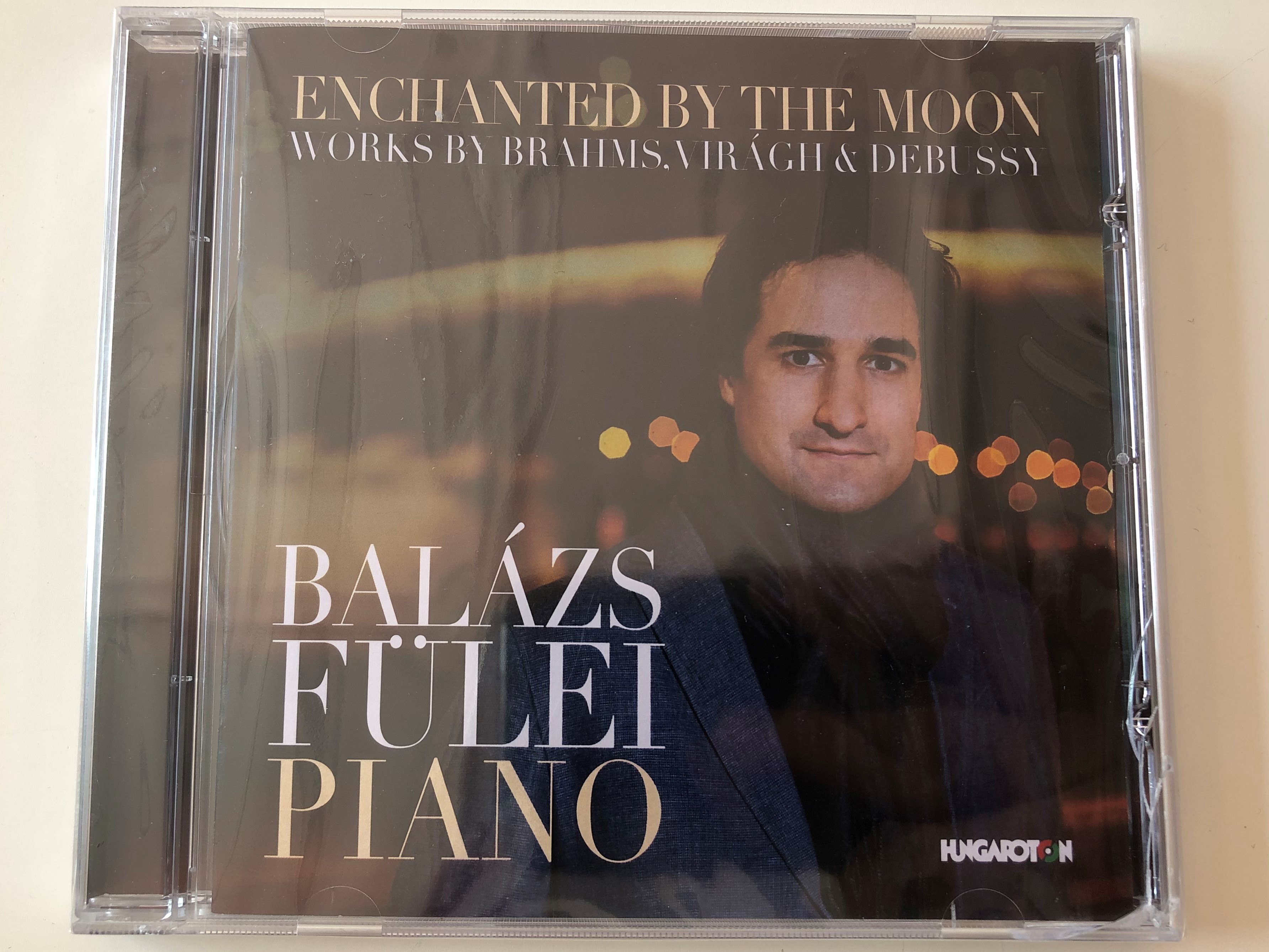 enchanted-by-the-moon-works-by-brahms-vir-gh-debussy-bal-zs-f-lei-piano-hungaroton-audio-cd-2015-5991813276827-1-.jpg