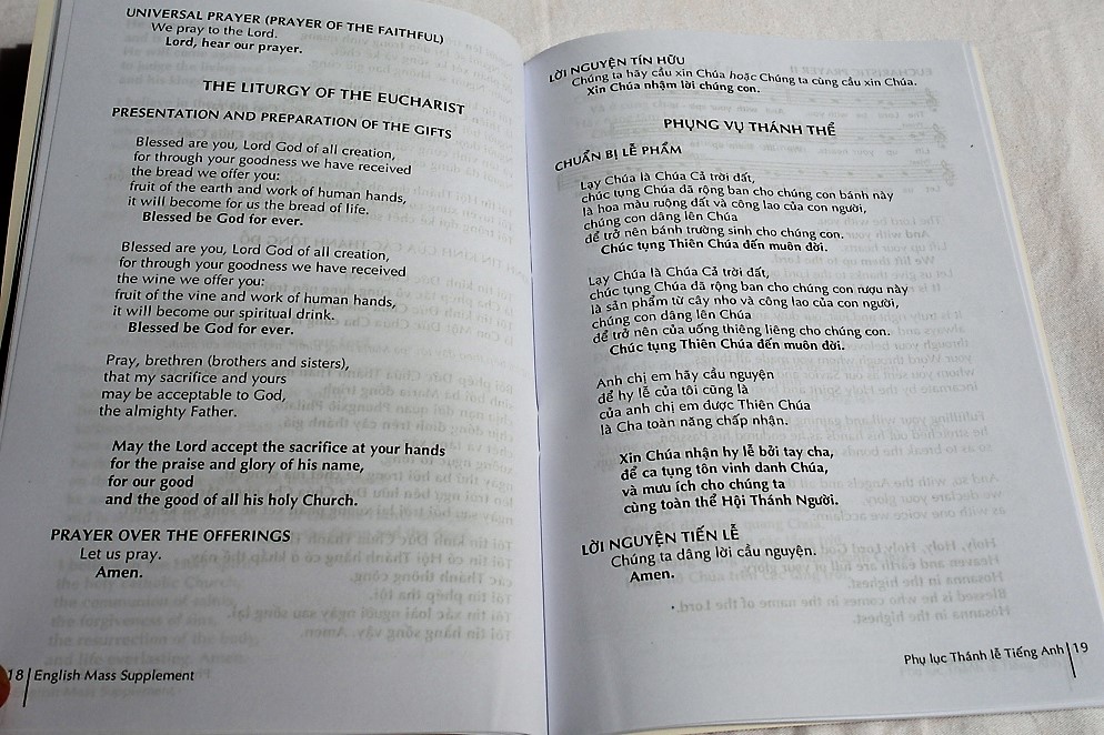 english-mass-supplement-vietnamese-catholic-mass-song-book-11.jpg