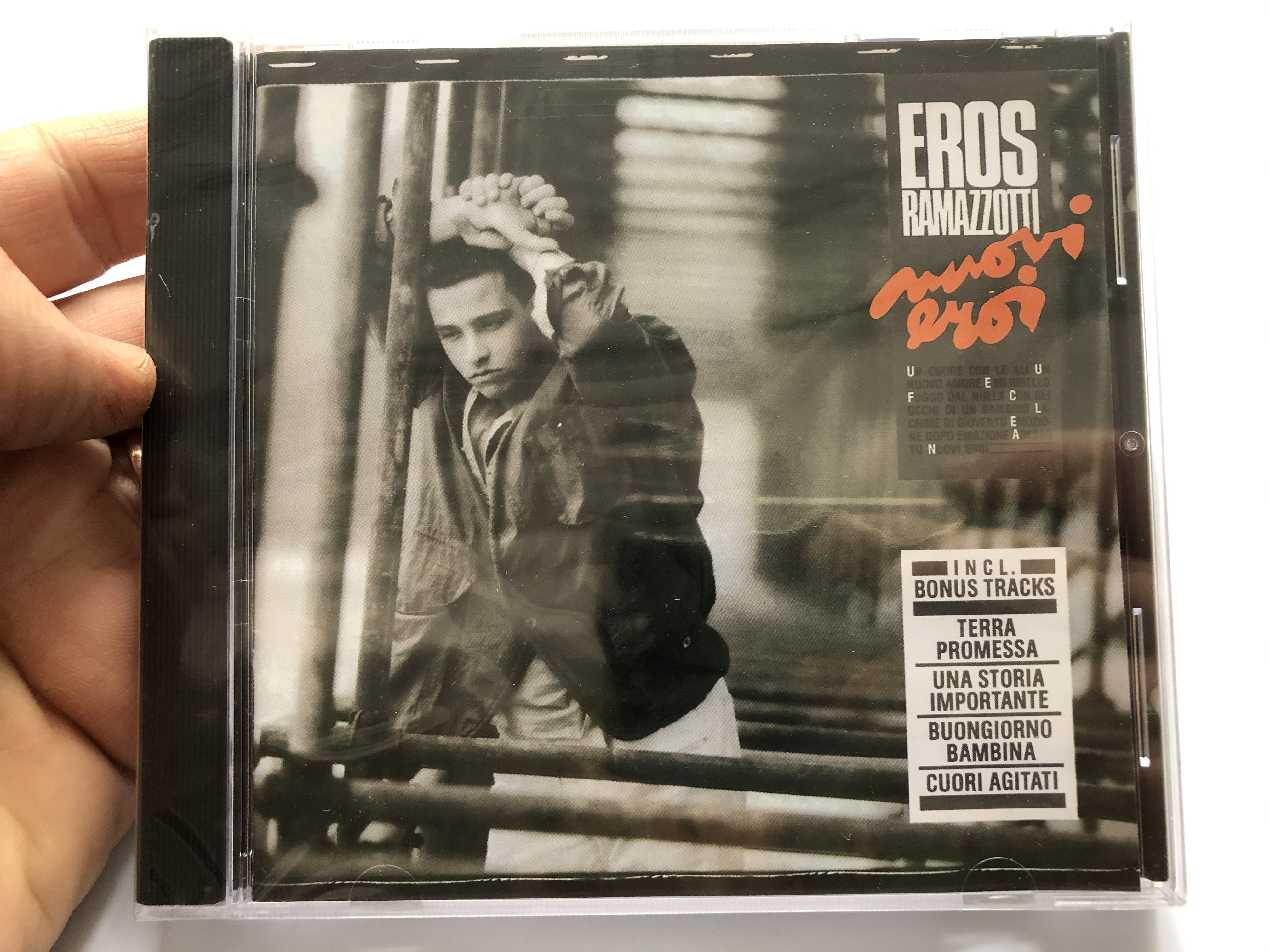 Eros Ramazzotti ‎– Nuovi Eroi / Incl. Bonus Tracks: Terra Promessa, Una  Storia Importante, Buongiorno Bambina, Cuori Agitati / DDD ‎Audio CD 1986  Stereo / 257745 - bibleinmylanguage