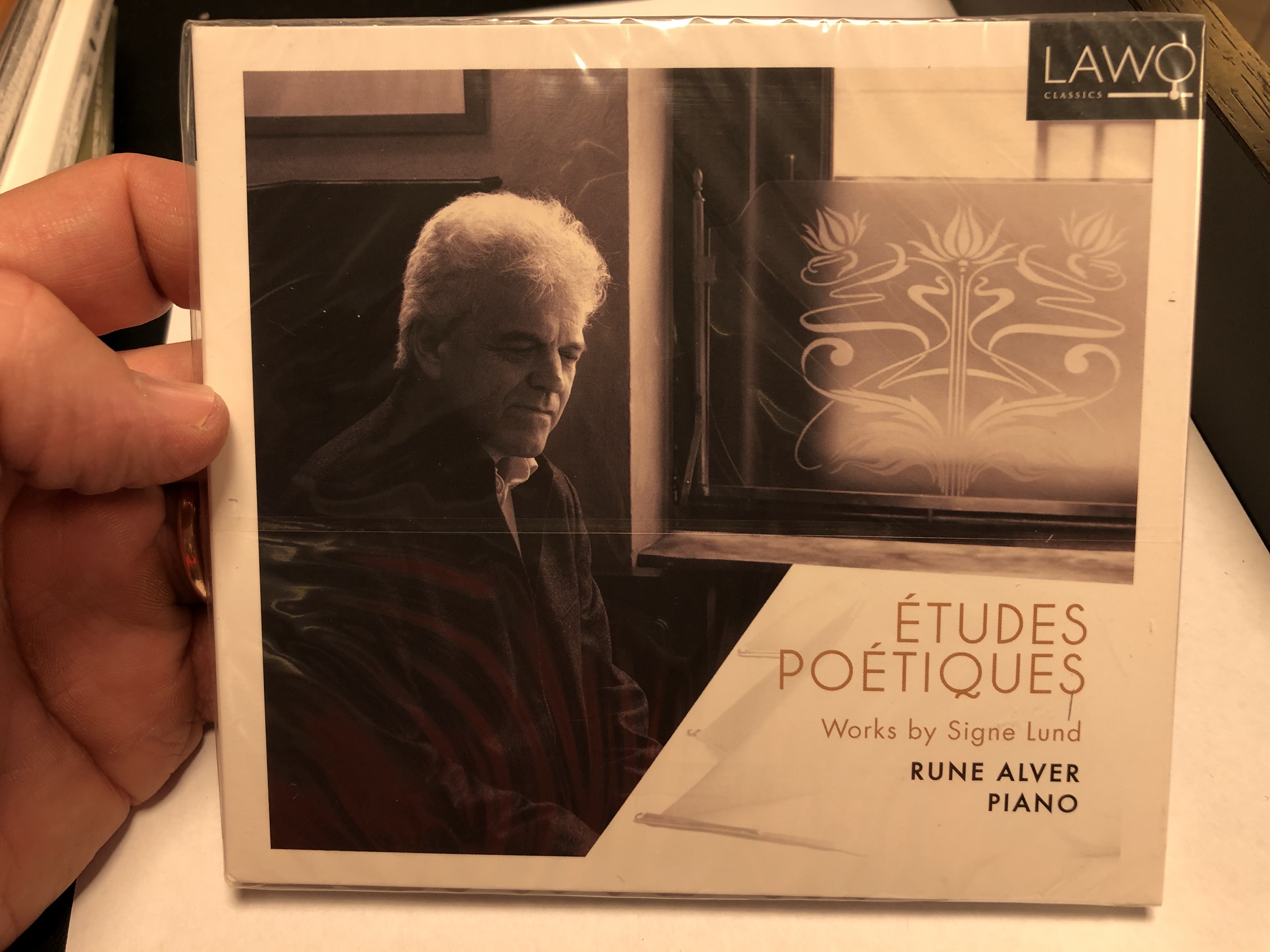 etudes-poetiques-works-by-signe-lund-rune-alver-piano-lawo-audio-cd-2020-stereo-lwc1196-1-.jpg