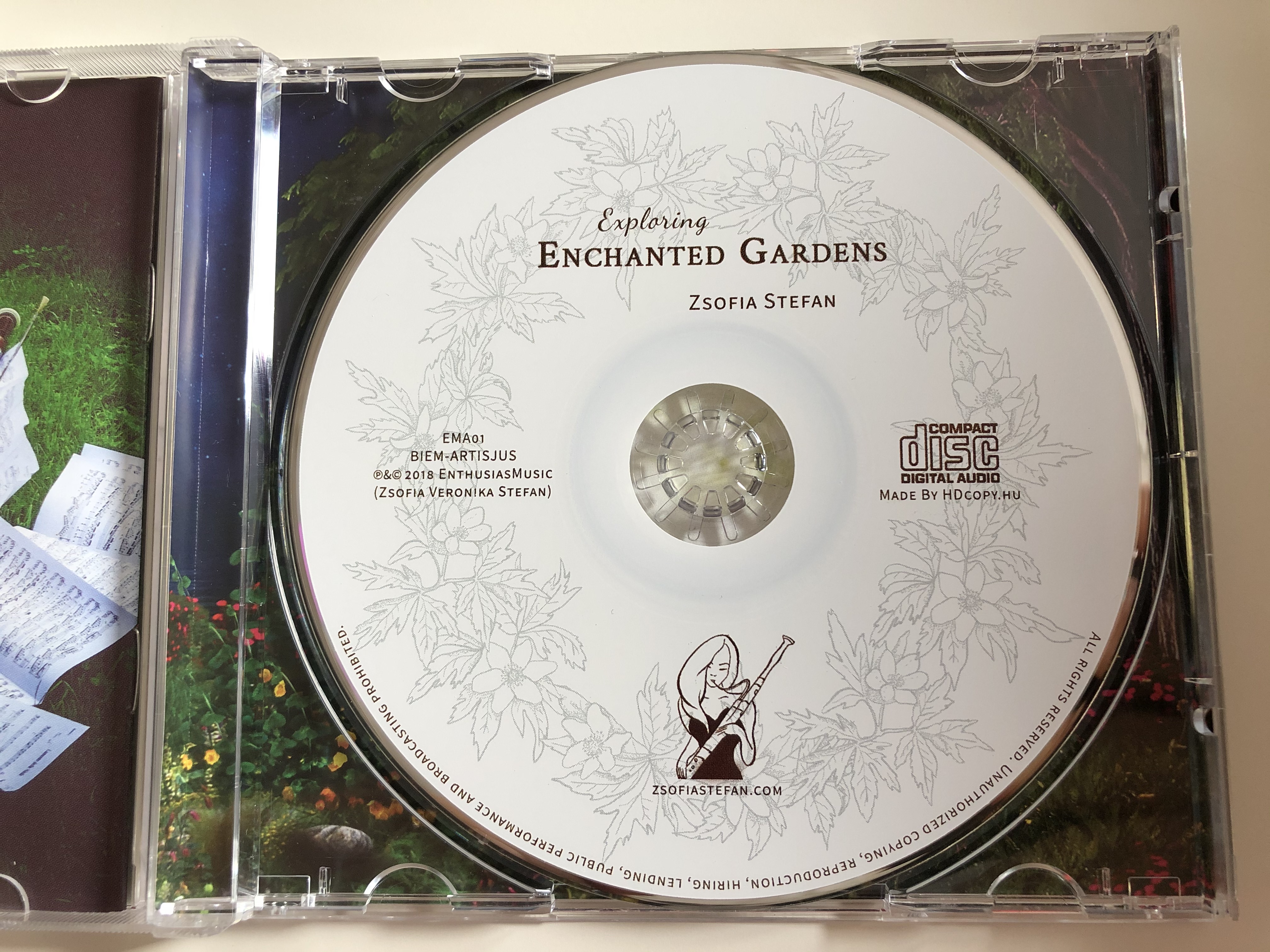 exploring-enchanted-gardens-zsofia-stefan-enthusiasmusic-audio-cd-2018-192650001848-8-.jpg