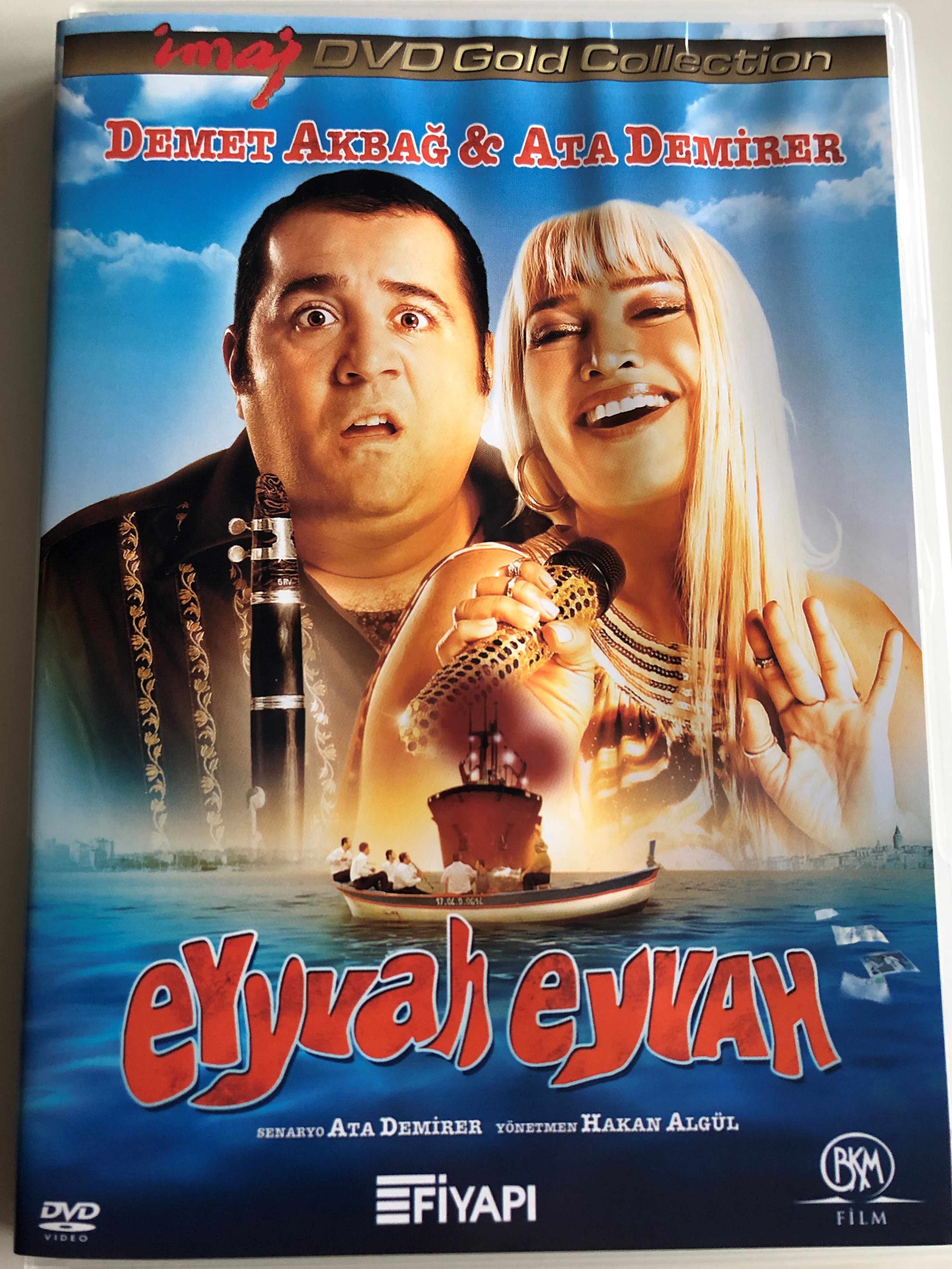 eyyvah-eyvah-dvd-2010-directed-by-hakan-alg-l-1.jpg