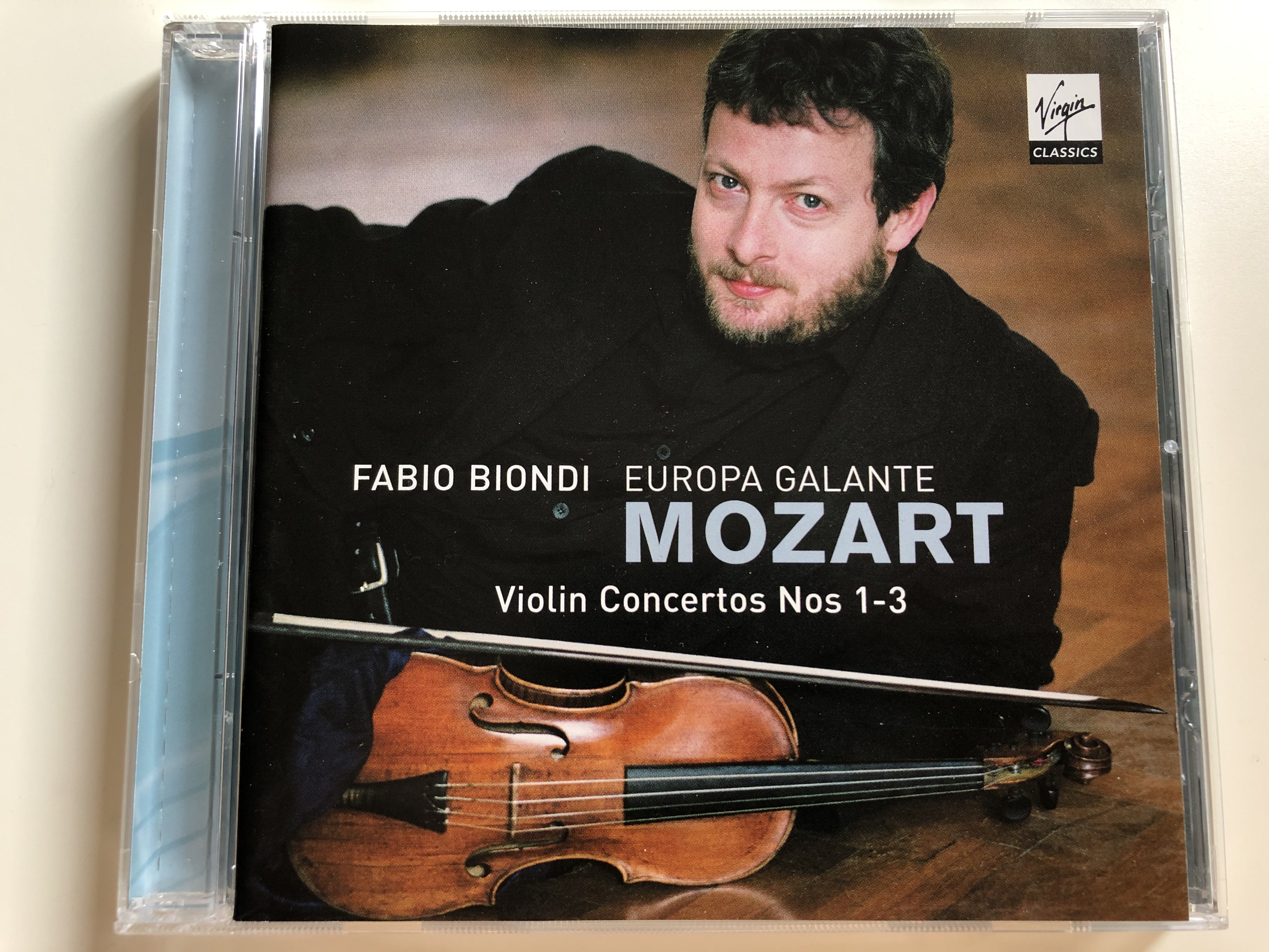 fabio-biondi-europa-galante-mozart-violin-concertos-nos.-1-3-virgin-classics-audio-cd-2006-0946-3-44706-2-9-1-.jpg