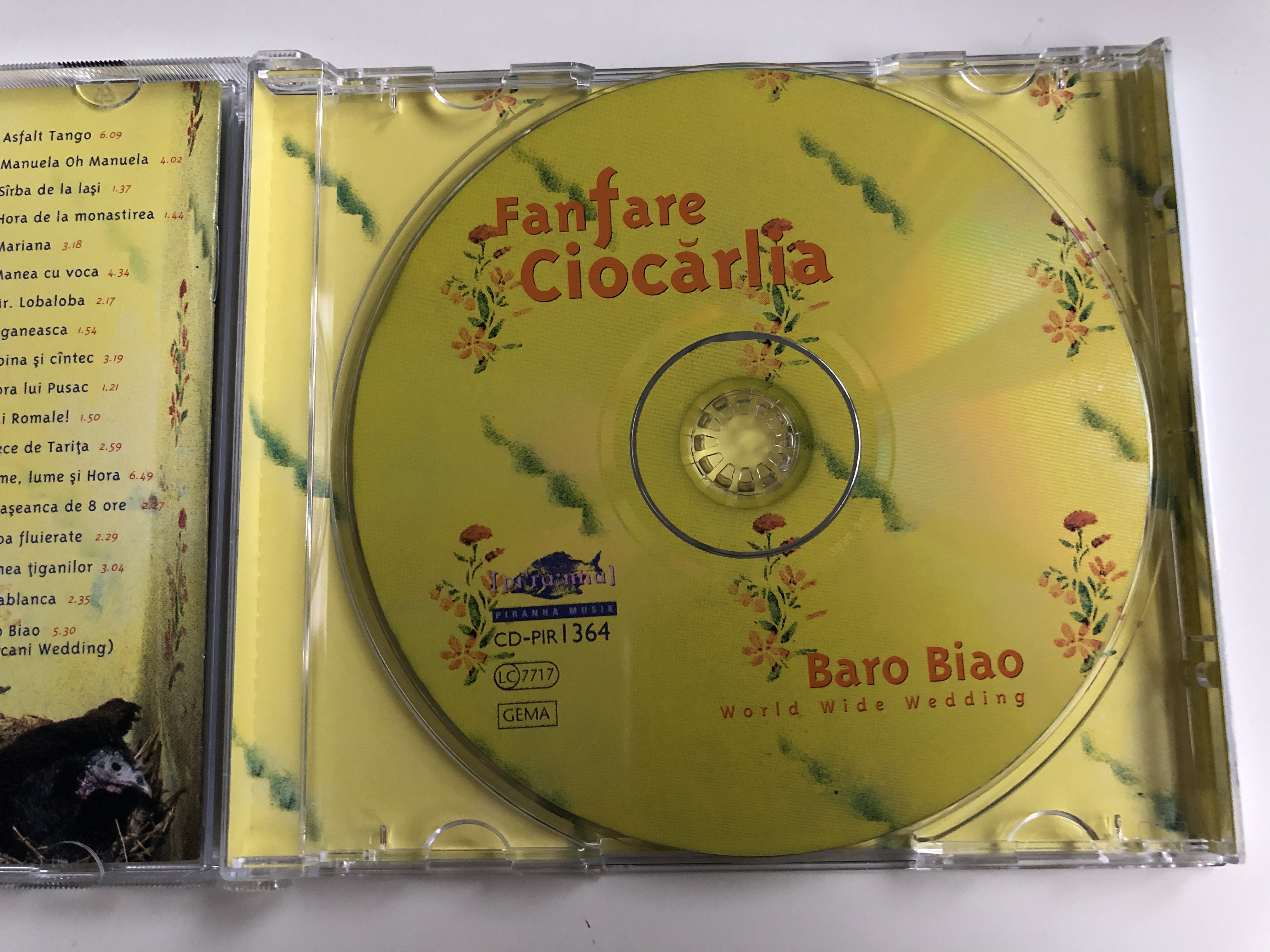fanfare-cioc-rlia-baro-biao-world-wide-wedding-piranha-audio-cd-cd-pir-1364-6-.jpg