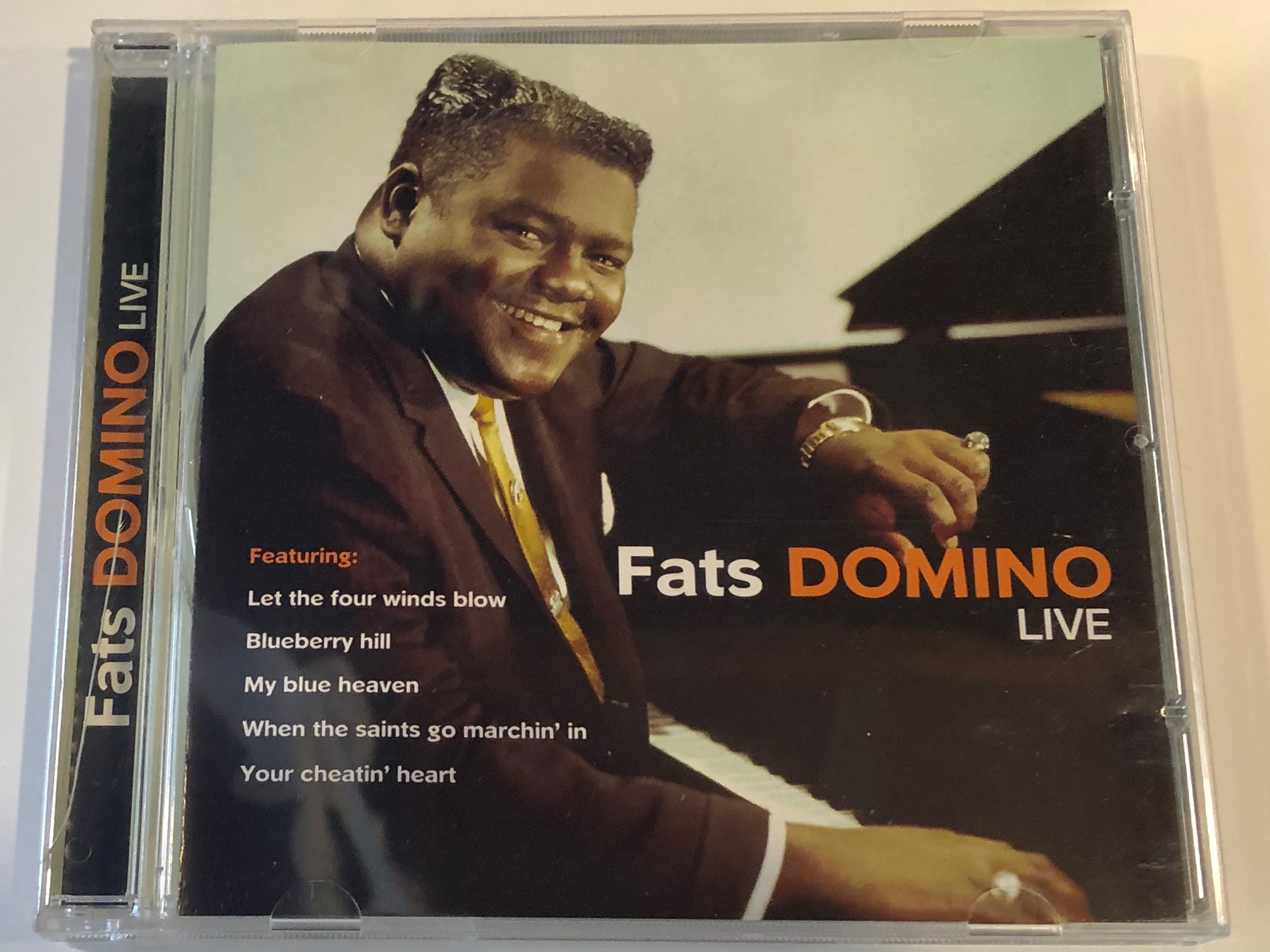 fats-domino-live-featuring-let-the-four-winds-blow-blueberry-hill-my-blue-heaven-when-the-saints-go-marchin-in-your-cheatin-heart-play-24-7-audio-cd-2007-5051503106619-1-.jpg