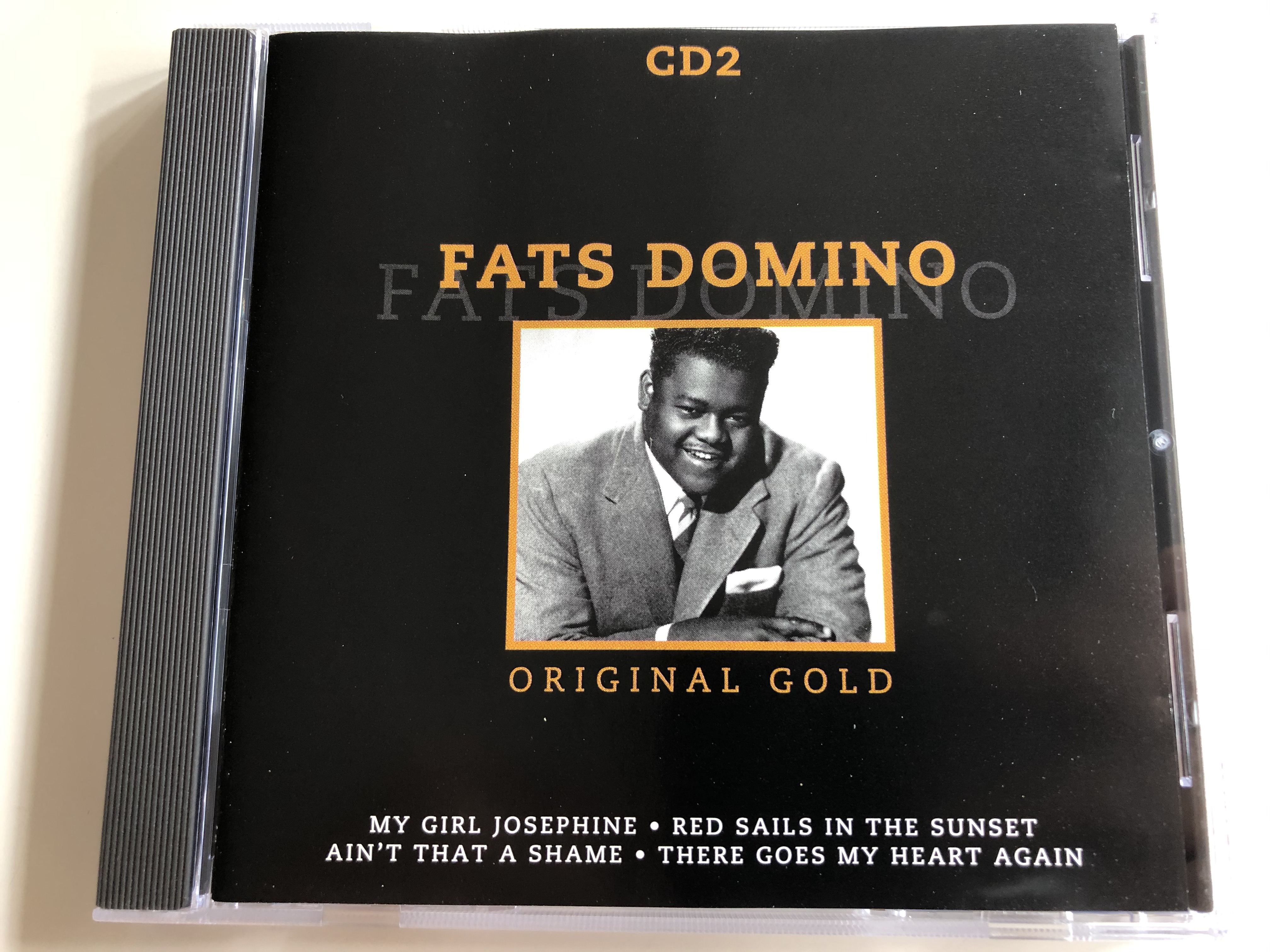 fats-domino-original-gold-cd-2-my-girl-josephine-red-sails-in-the-sunset-ain-t-that-a-shame-there-goes-my-heart-again-disky-audio-cd-1998-bx-853912-1-.jpg