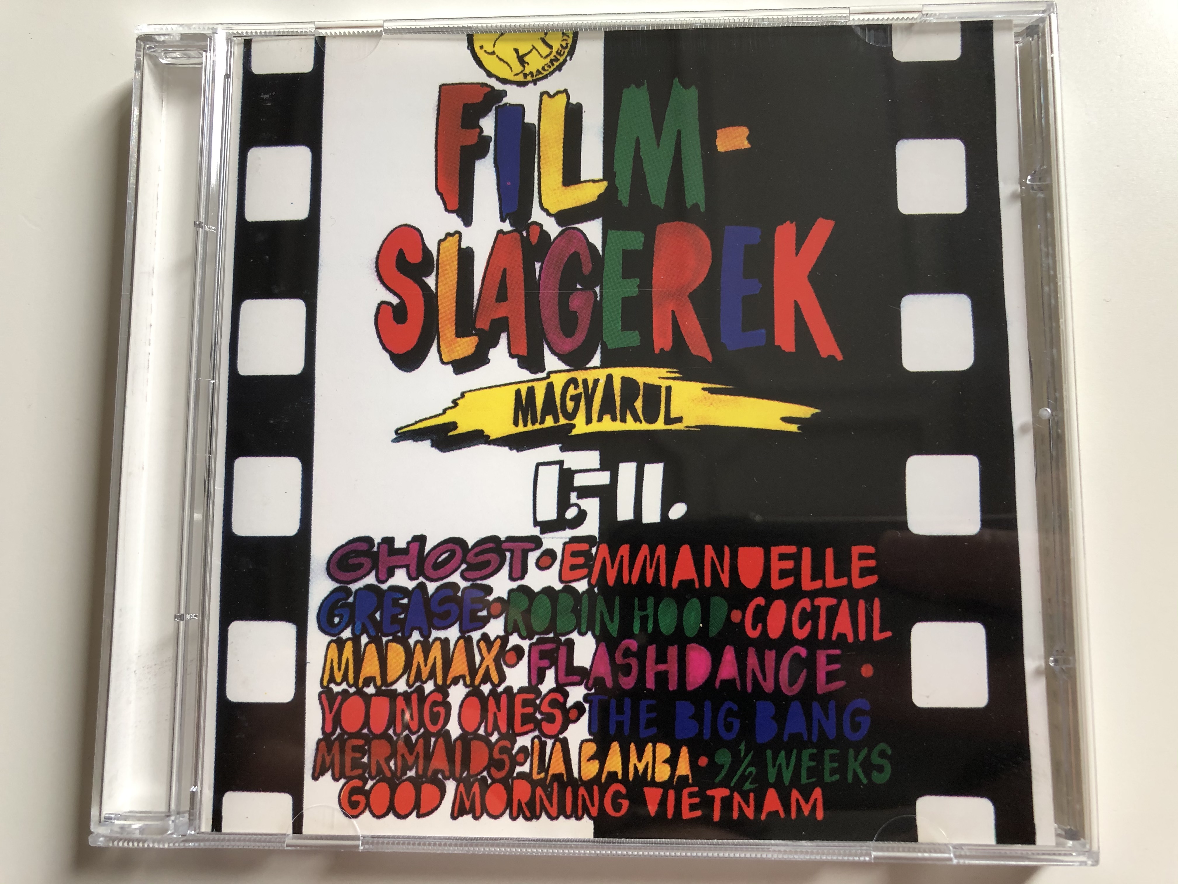 filmsl-gerek-magyarul-i.-ii.-ghost-emmanuelle-grease-robin-hood-coctail-madmax-flashdance-young-ones-the-big-bang-mermaids-la-bamba-9-12-weeks-good-morning-vietnam-new-tone-audio-cd-1-.jpg