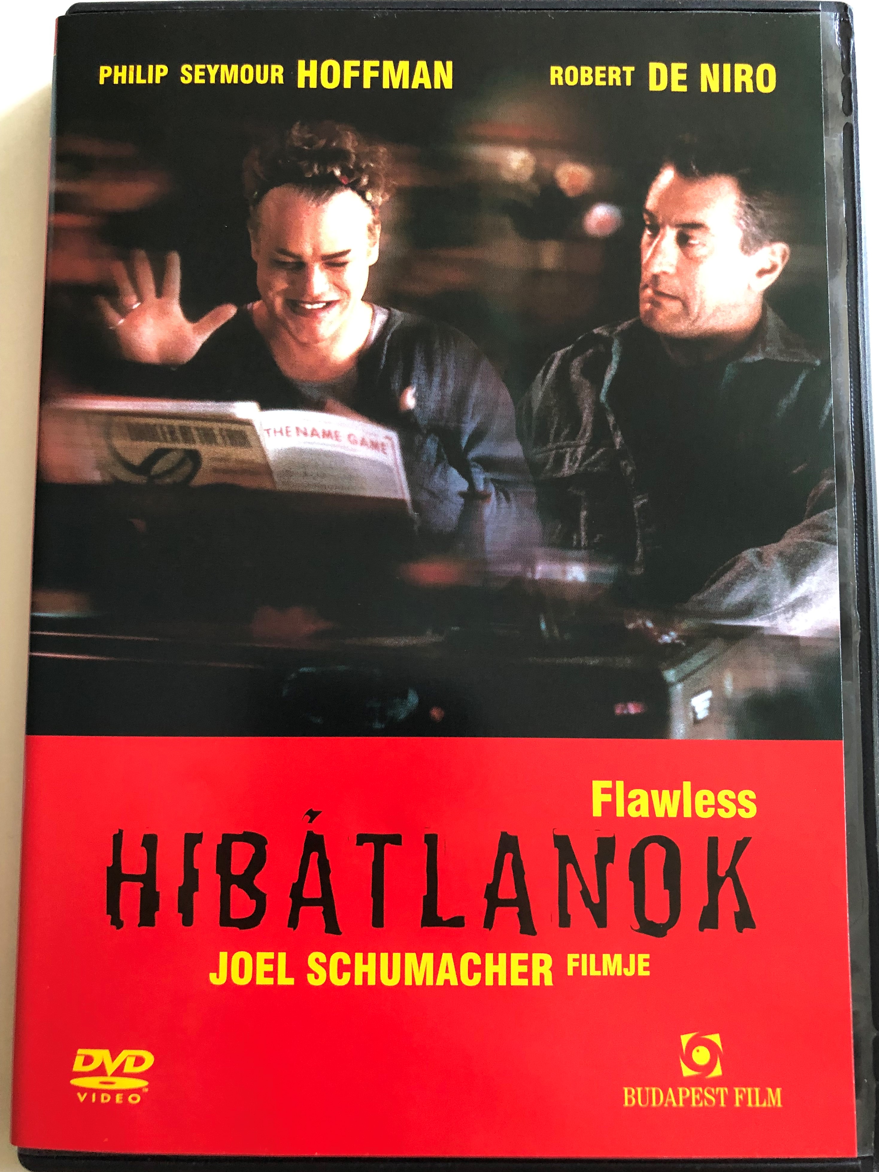 flawless-dvd-1999-hib-tlanok-directed-by-joel-schumacher-starring-philip-seymour-hoffman-robert-de-niro-barry-miller-chris-bauer-wilson-jermaine-heredia-daphne-rubin-vega-1-.jpg