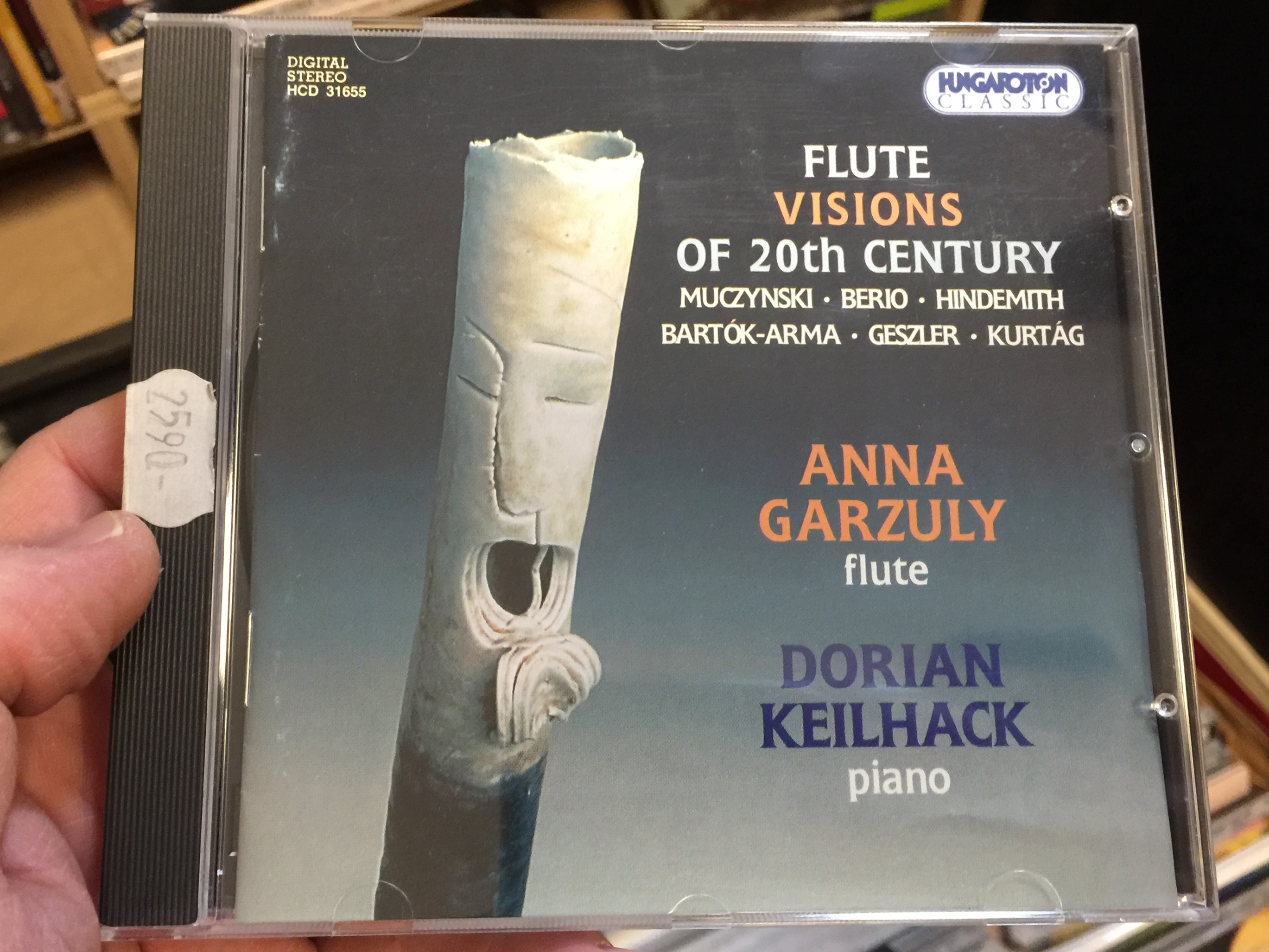 flute-visions-of-20th-century-muczynski-berio-hindemith-bartok-arma-geszler-kurtag-anna-garzuly-flute-dorian-keilhack-piano-hungaroton-classic-audio-cd-1996-stereo-hcd-31655-1-.jpg