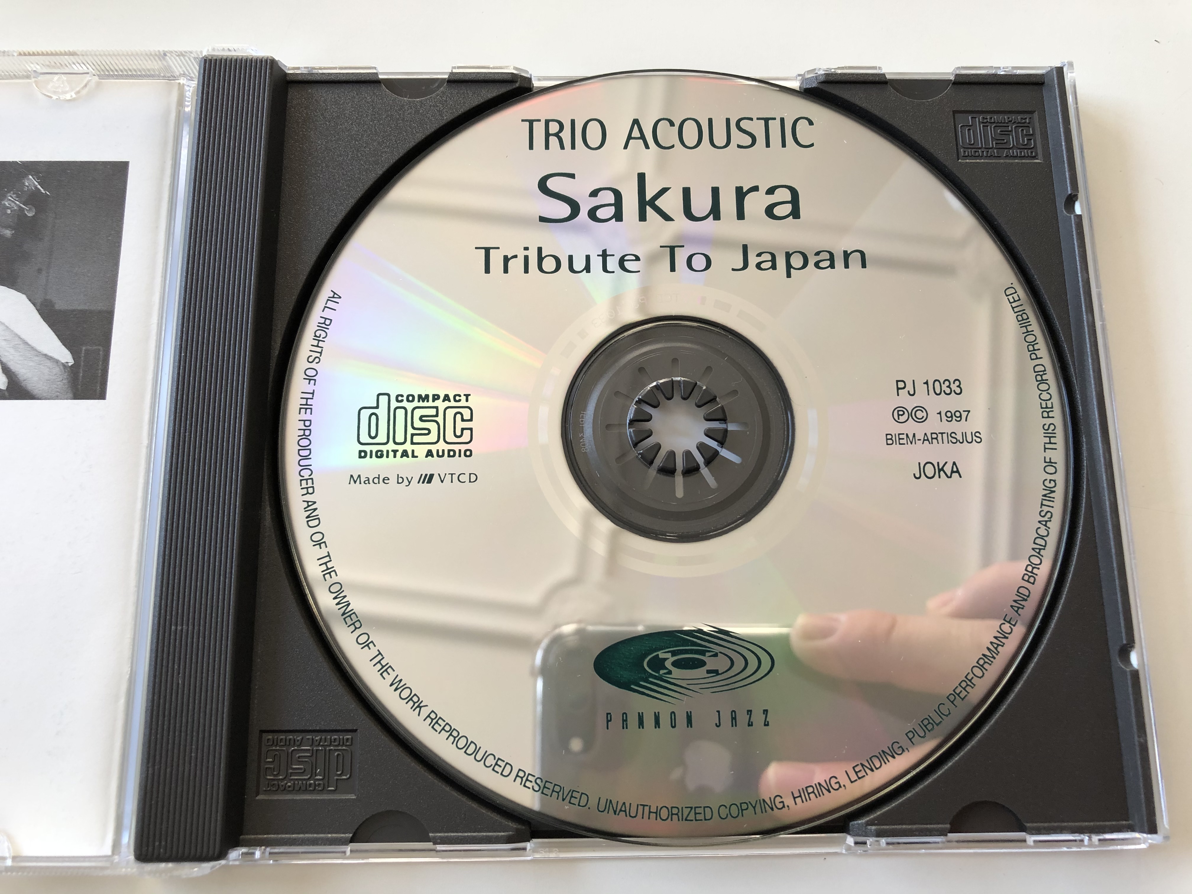 foundation-for-jazz-education-and-research-in-hungary-presents-trio-acoustic-sakura-tribute-to-japan-pannon-jazz-audio-cd-1997-pj-1033-5-.jpg