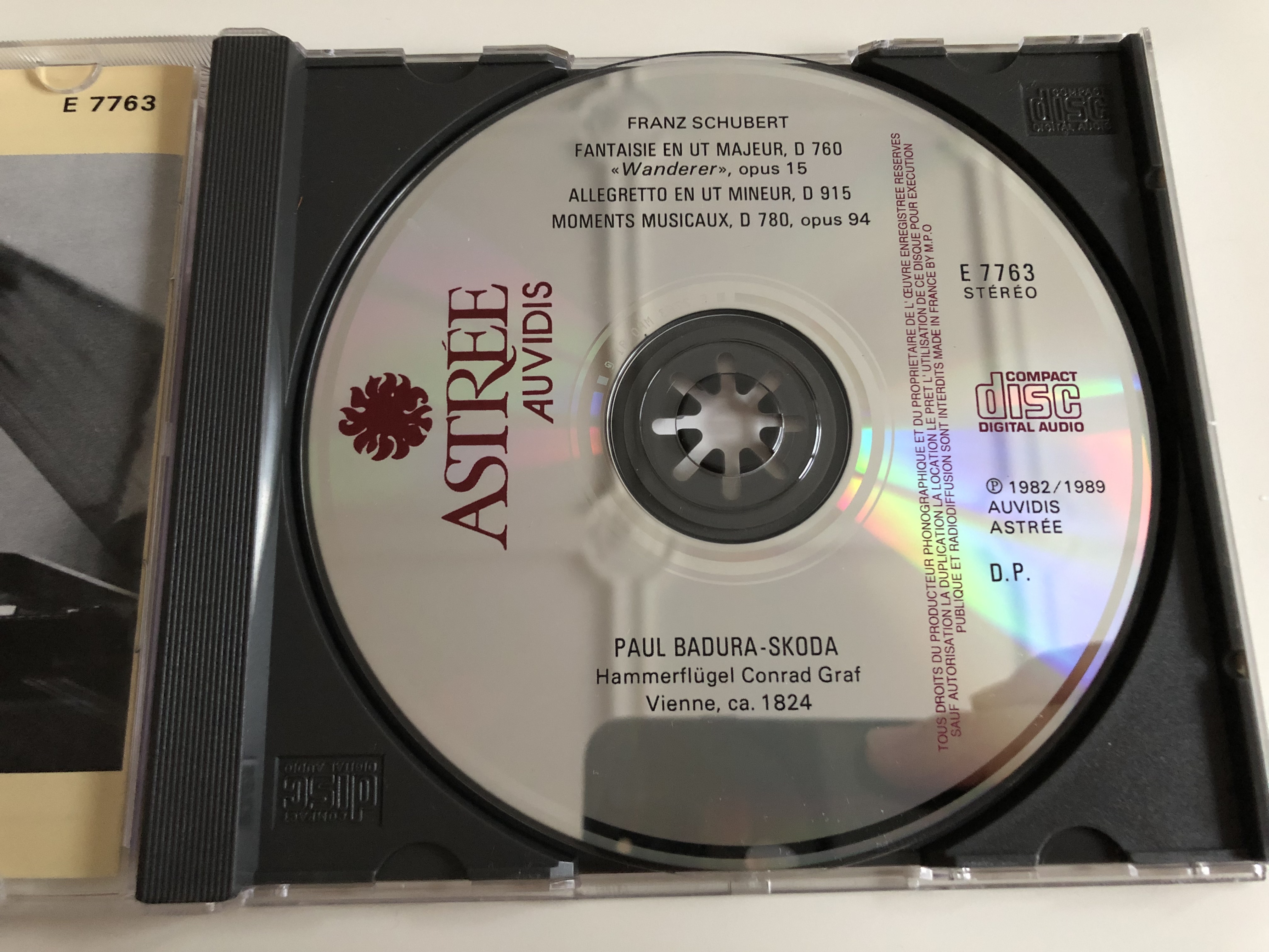 franz-schubert-fantaisie-pour-le-piano-forte-euvre-15-wanderer-fantasie-moments-musicaux-euvre-94-paul-badura-skoda-hammerfl-gel-conrad-graf-vienna-ca.-1824-audio-cd-e7763-auvidis-3-.jpg