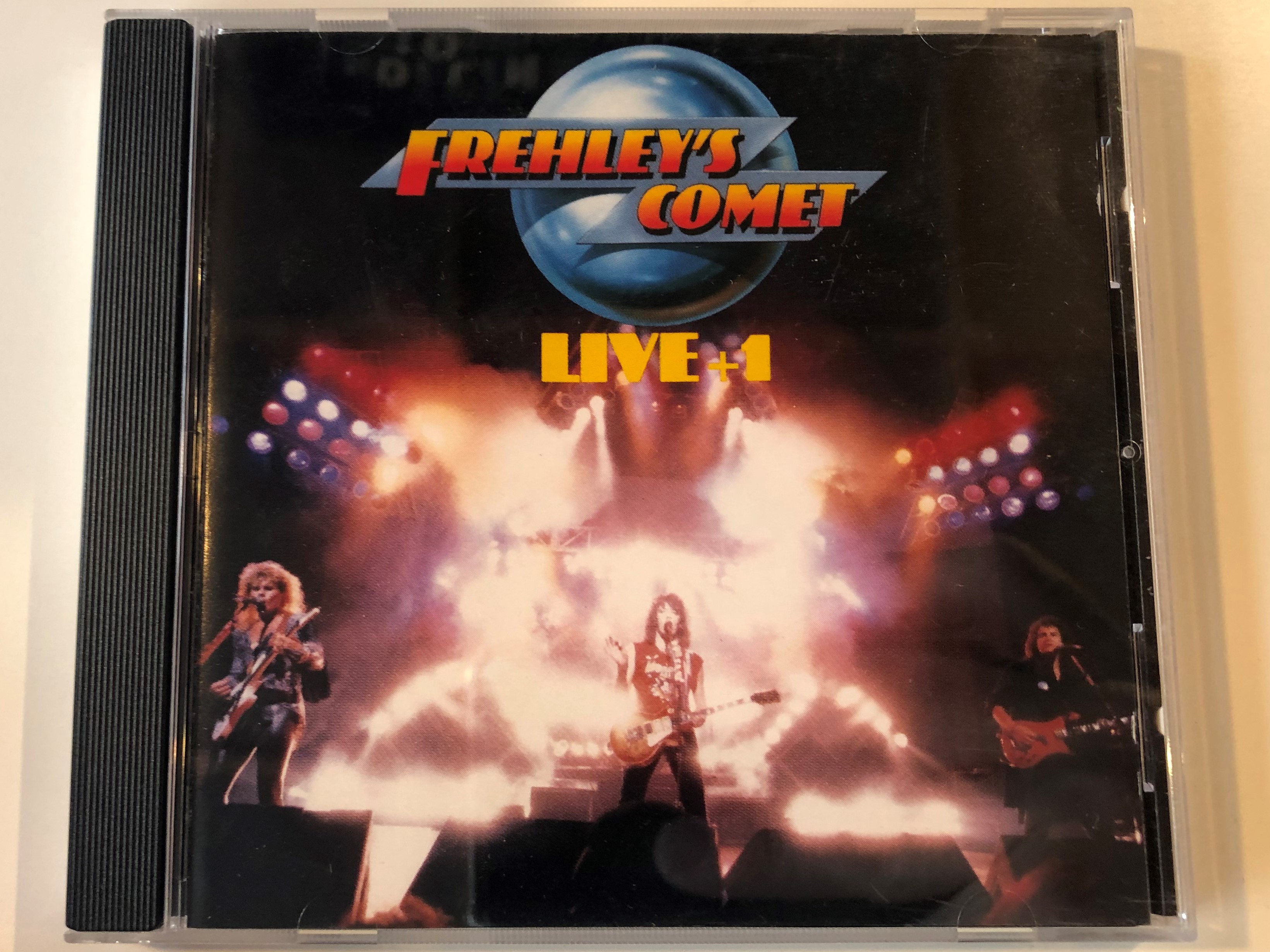 frehley-s-comet-live-1-megaforce-worldwide-audio-cd-1988-7567-81826-2-1-.jpg
