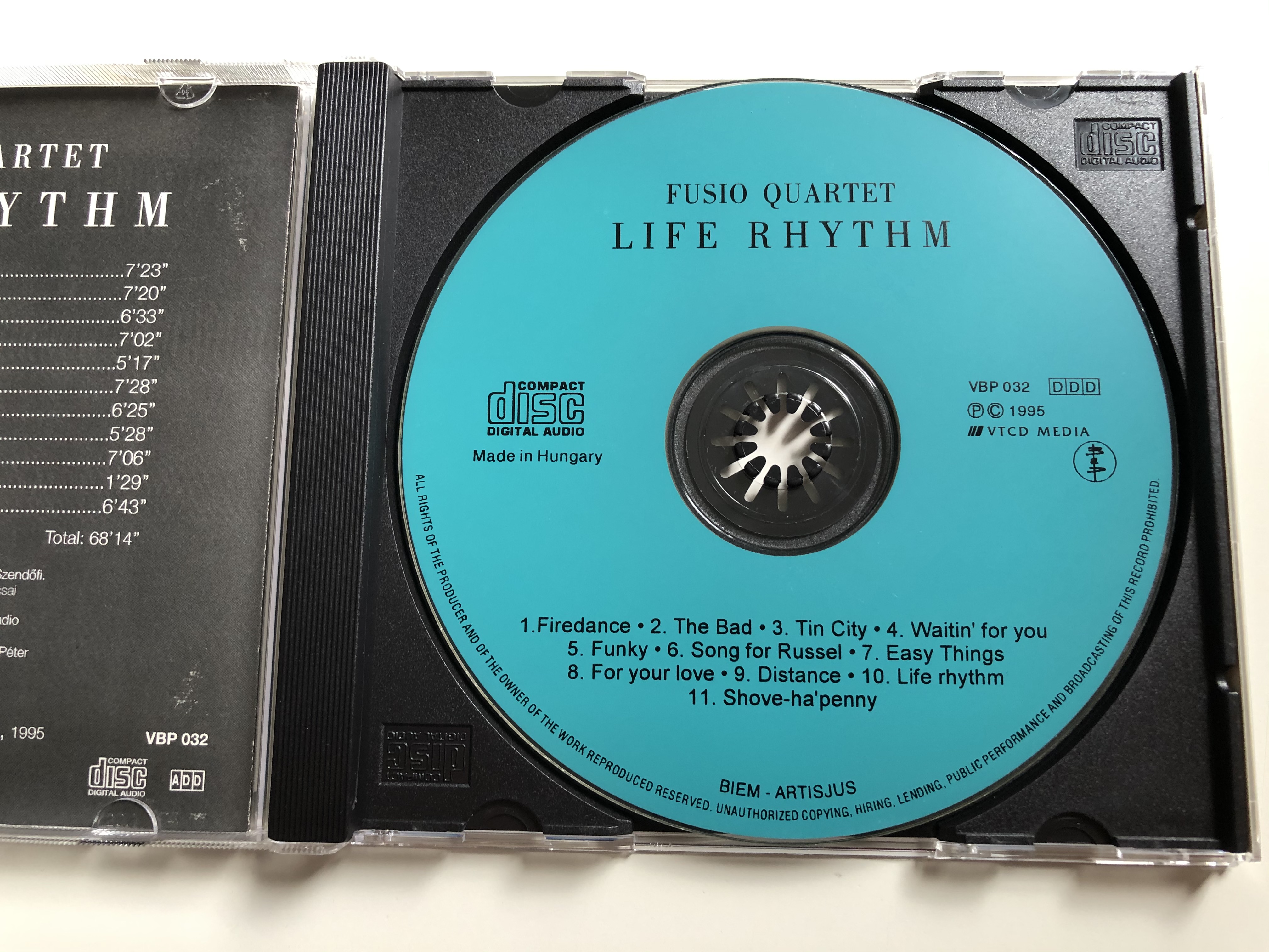 fusio-quartet-life-rhythm-jazz-bouvard-p-cuchet-records-audio-cd-1995-vbp-032-4-.jpg