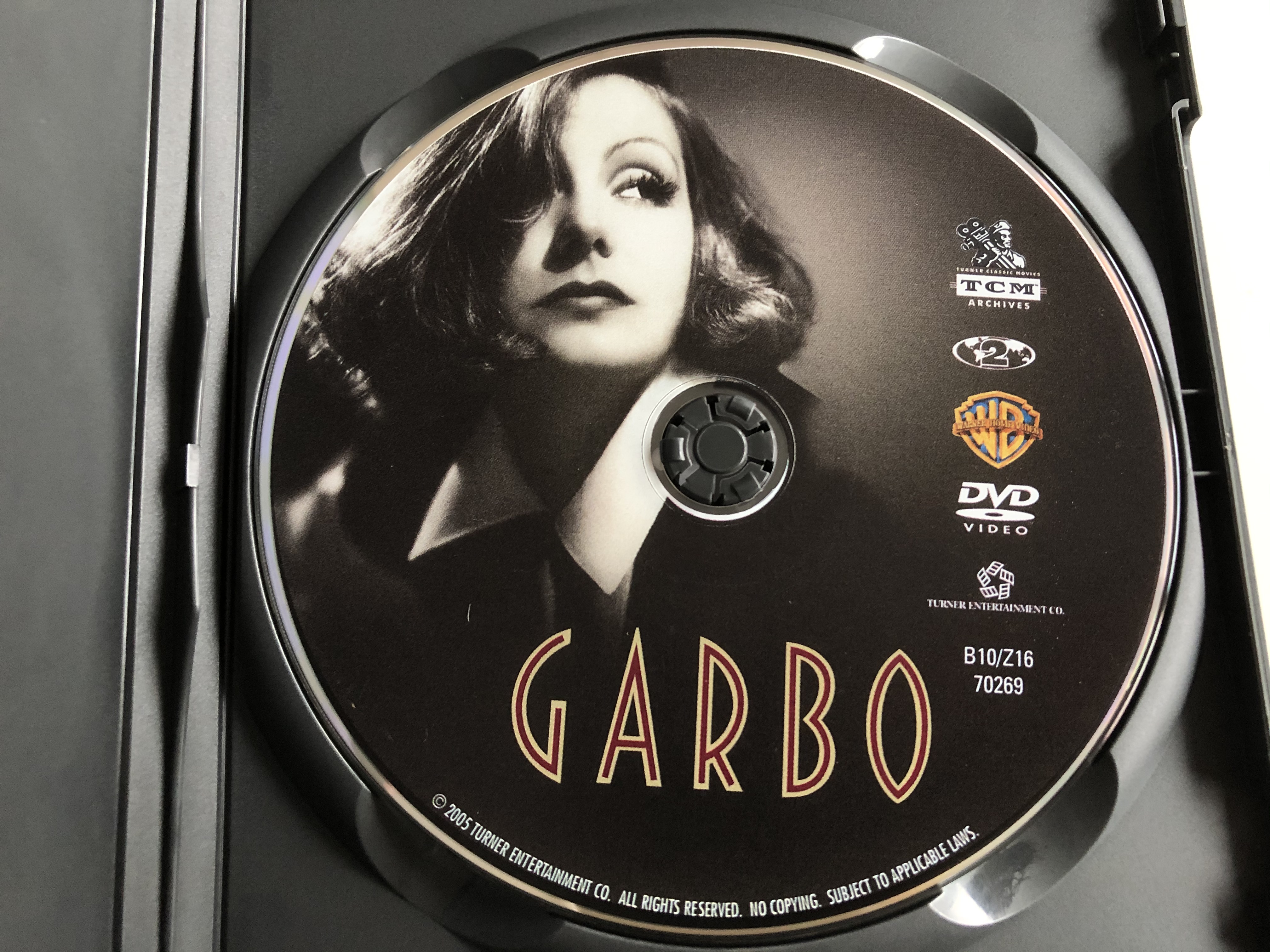 garbo-dvd-2005-narrated-by-juli-christie-2.jpg