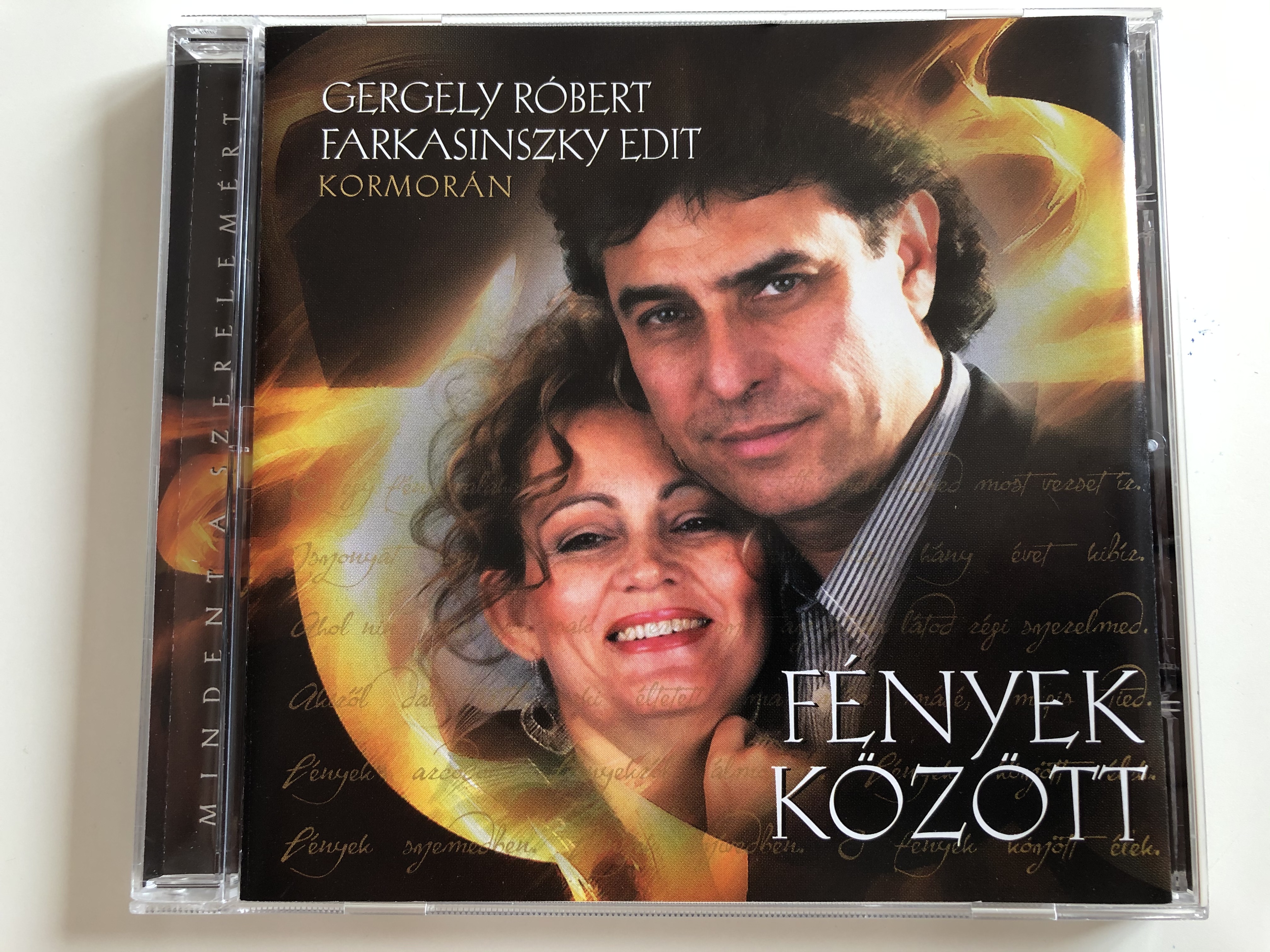 gergely-r-bert-farkasinszky-edit-kormor-n-f-nyek-k-z-tt-hungaroton-audio-cd-2009-hcd-71250-1-.jpg