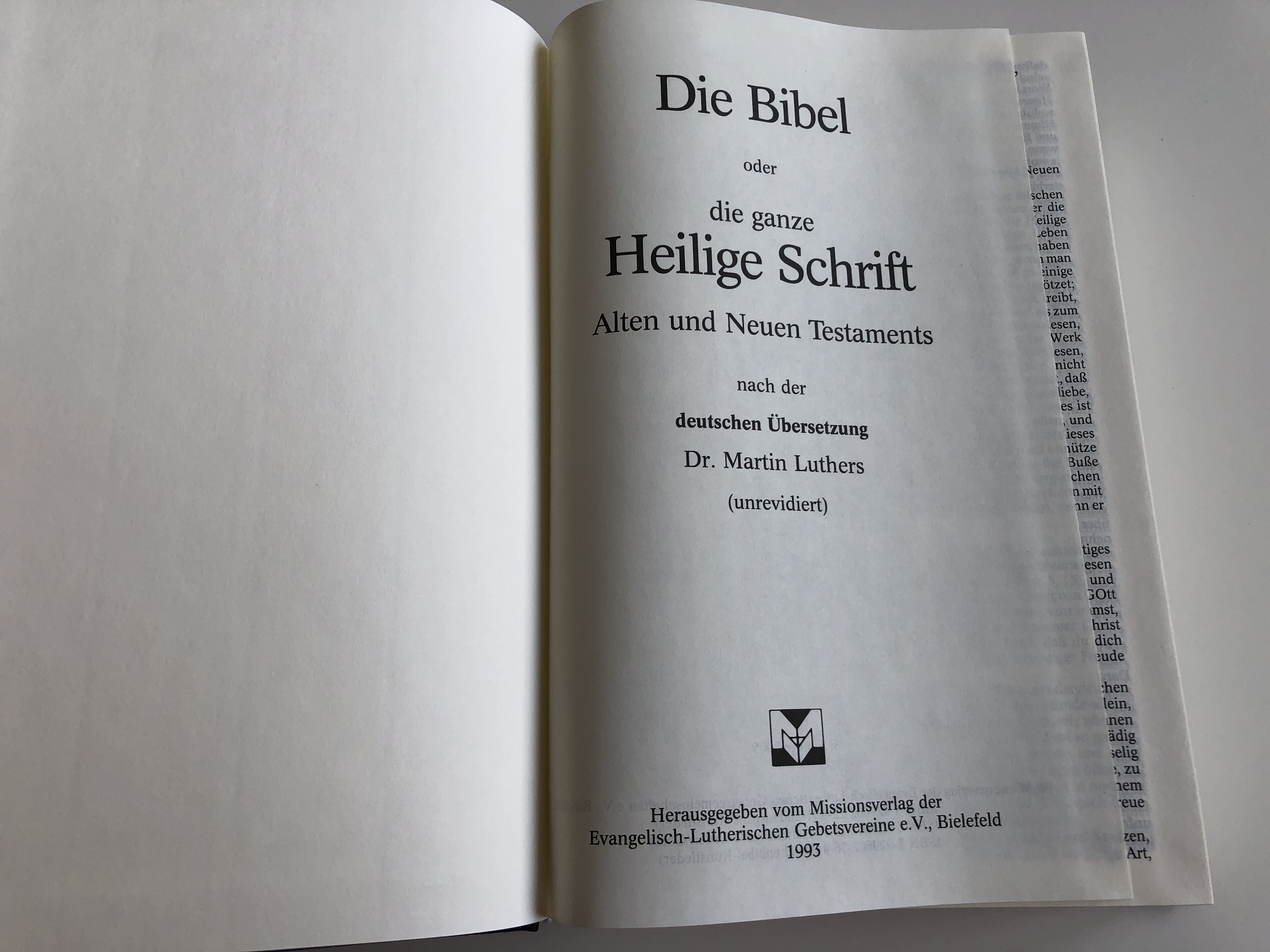 german-bible-die-bibel-die-heilige-schrift-ausgabe-von-1545-6-.jpg