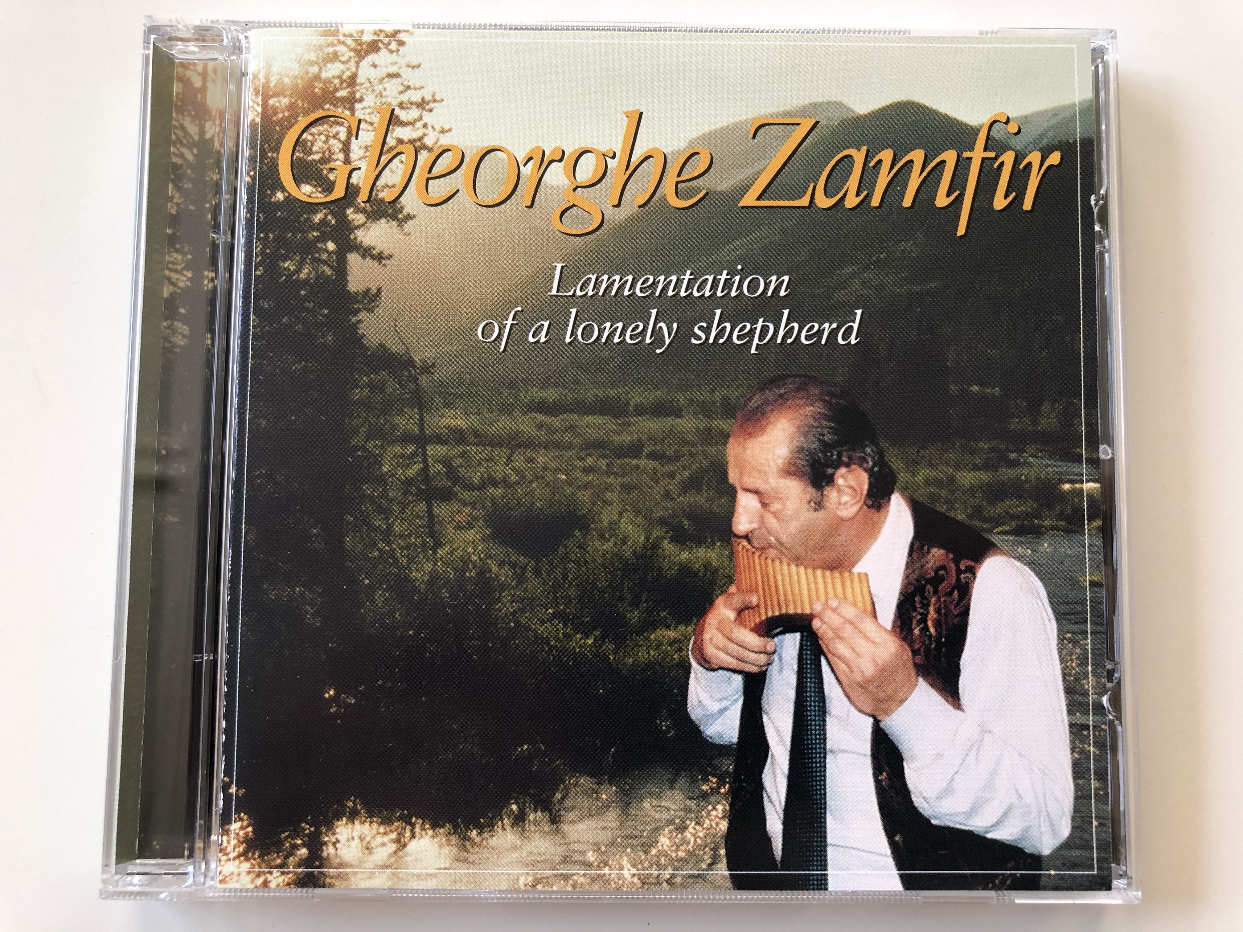 gheorghe-zamfir-lamentation-of-a-lonely-shepherd-digimode-emertainment-ltd.-audio-cd-vil-6003-2-1-.jpg