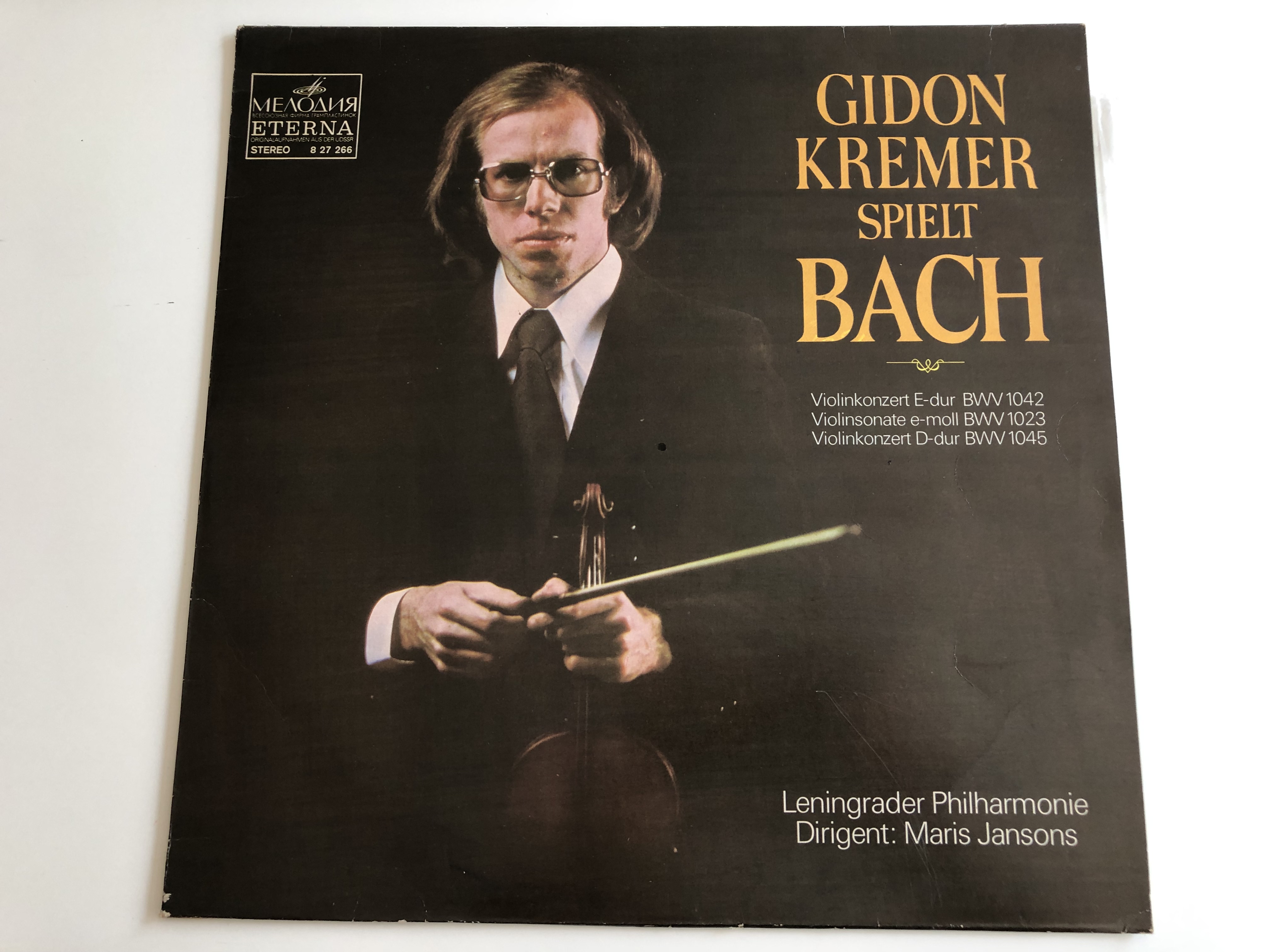 gidon-kremer-spielt-bach-violinkonzert-e-dur-bwv-1042-violinsonate-e-moll-bwv-102-violinkonzert-d-dur-bwv-1045-leningrader-philharmonie-conducted-m-ris-jansons-melodia-e-1-.jpg