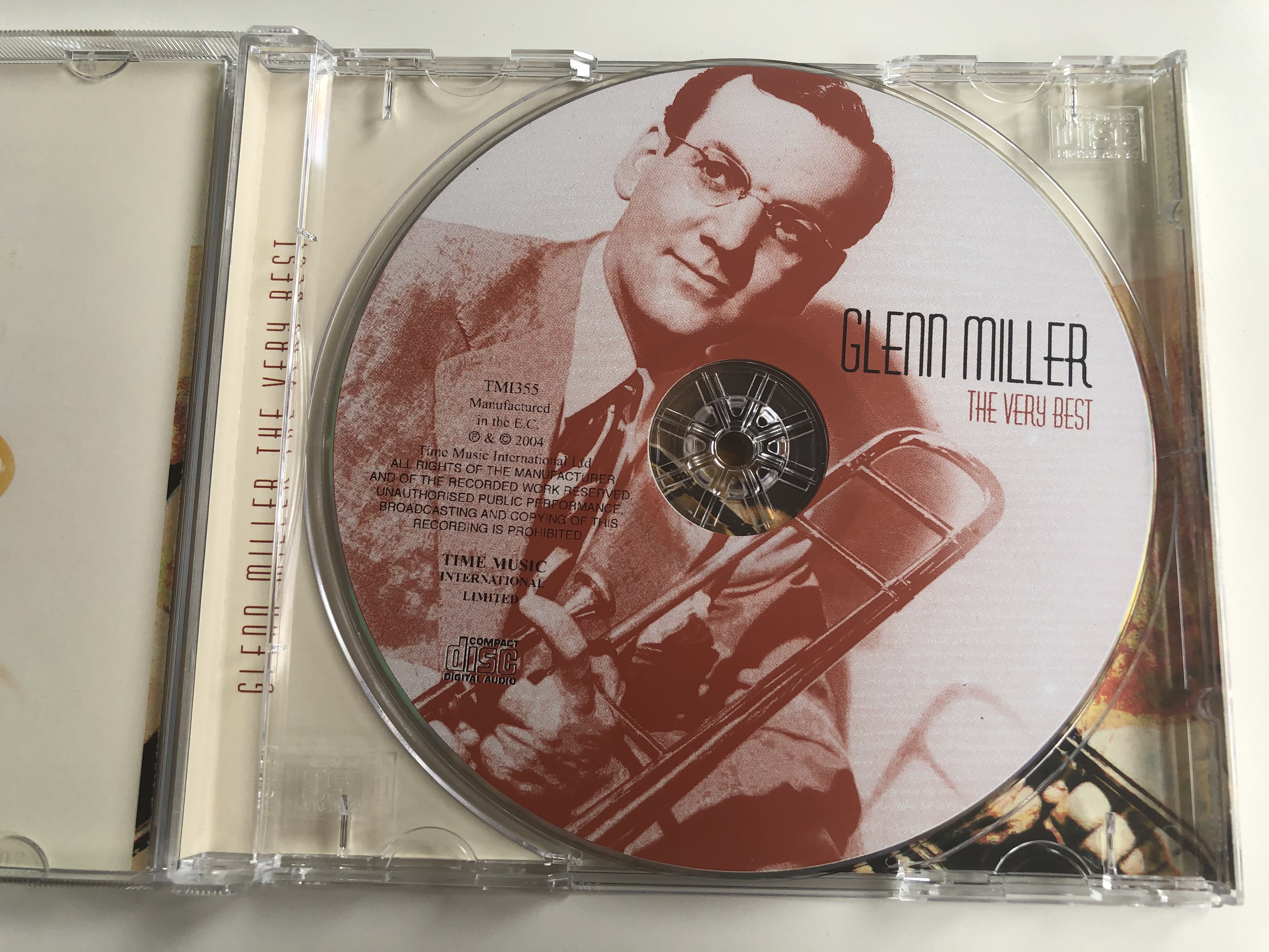 glenn-miller-the-very-best-of-in-the-mood-pennsylvania-6-5000-little-brown-jug-tuxedo-junction-and-many-more-time-is-international-limited-audio-cd-2004-tmi355-3-.jpg