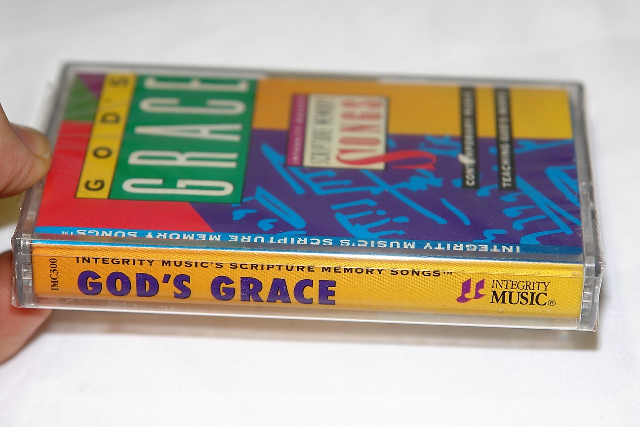 god-s-grace-contemporary-music-teaching-god-s-word-integrity-music-audio-cassette-imc300-3-.jpg