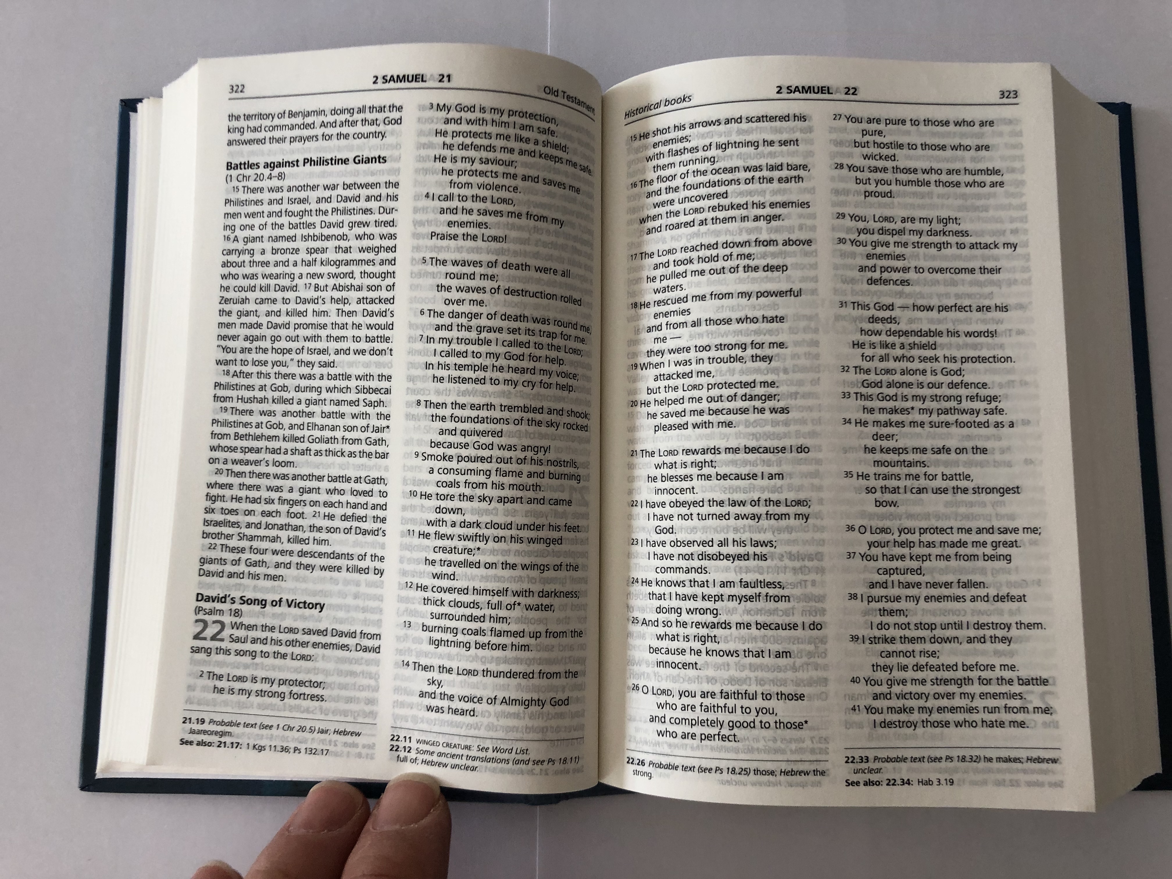 good-news-bible-2015-gnb-the-uk-s-bestselling-bible-translation-hardcover-pocket-edition-blue-8-.jpg