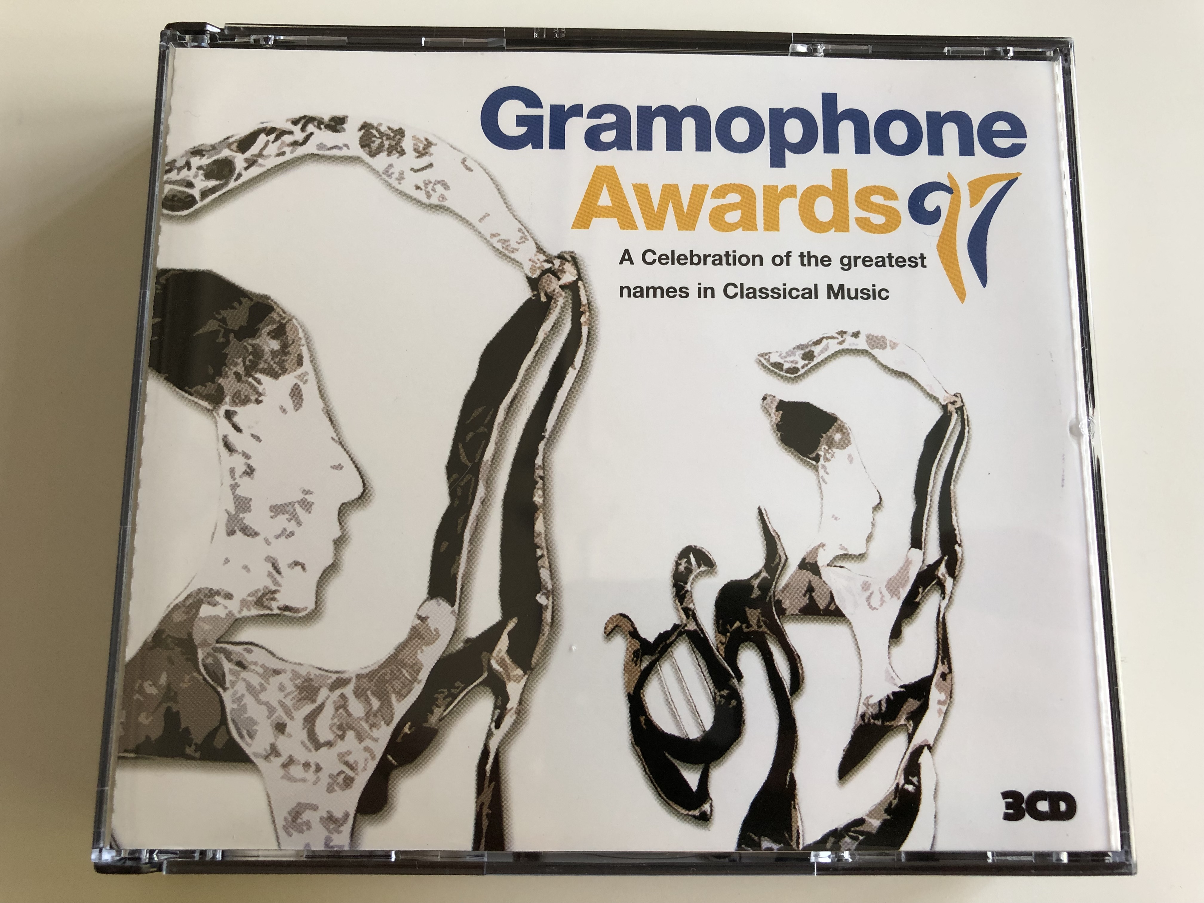 gramophone-awards-a-celebration-of-the-greatest-names-in-classical-music-audio-cd-1997-3-cd-gramcd001-1-.jpg