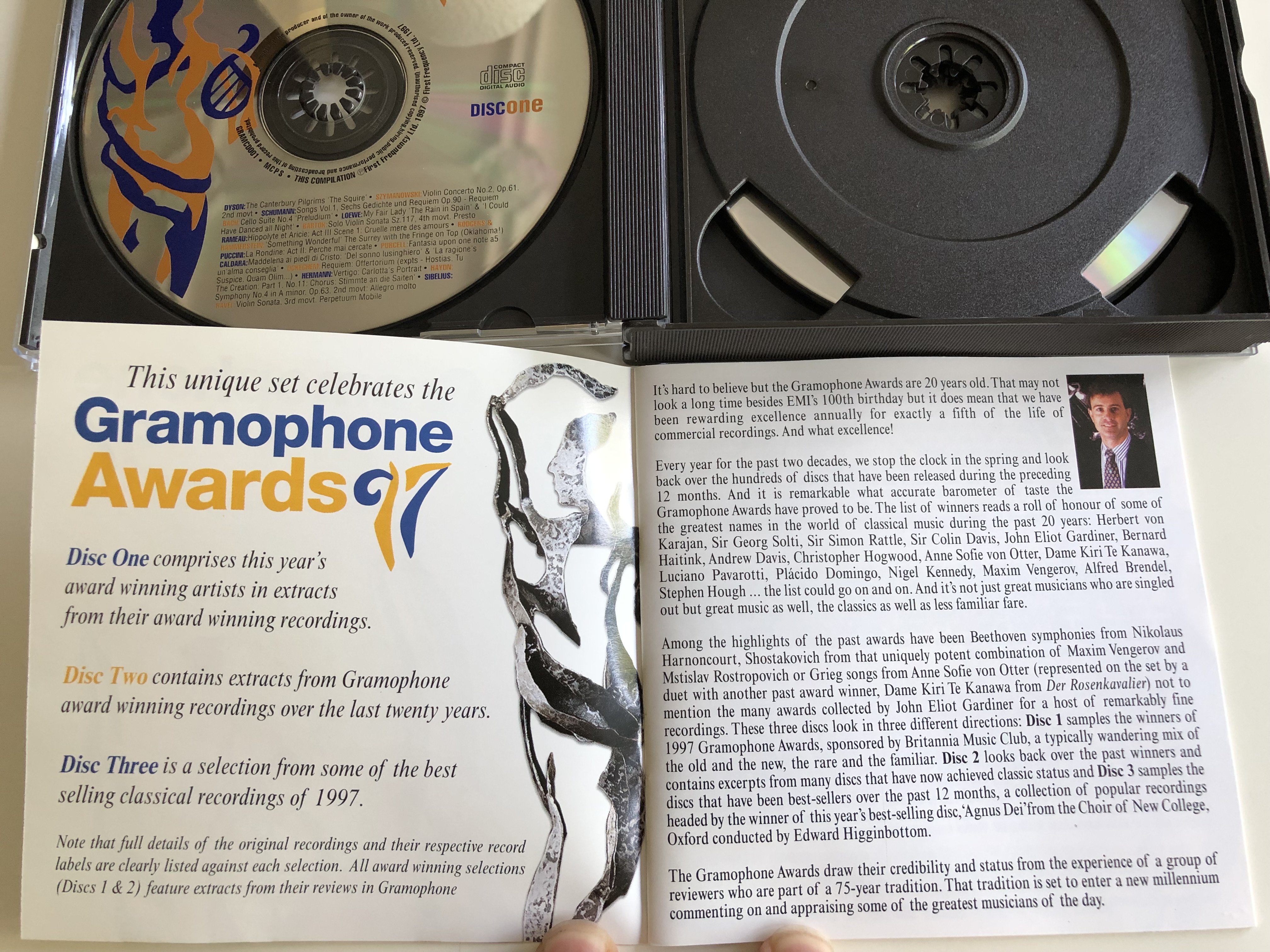 gramophone-awards-a-celebration-of-the-greatest-names-in-classical-music-audio-cd-1997-3-cd-gramcd001-4-.jpg
