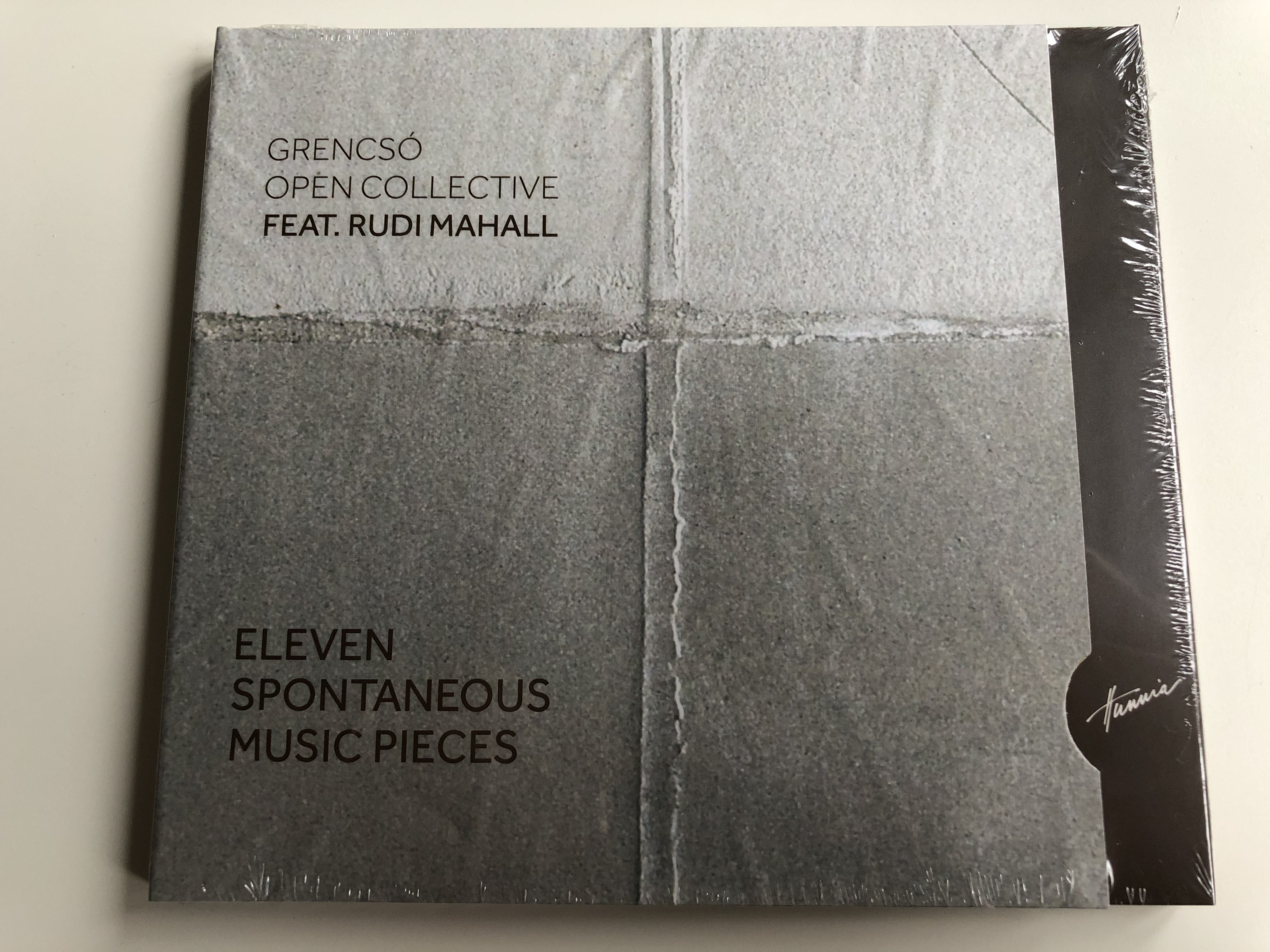grencs-open-collective-feat.-rudi-mahall-eleven-spontaneous-music-pieces-hunnia-records-film-production-audio-cd-2014-hrcd-1403-1-.jpg