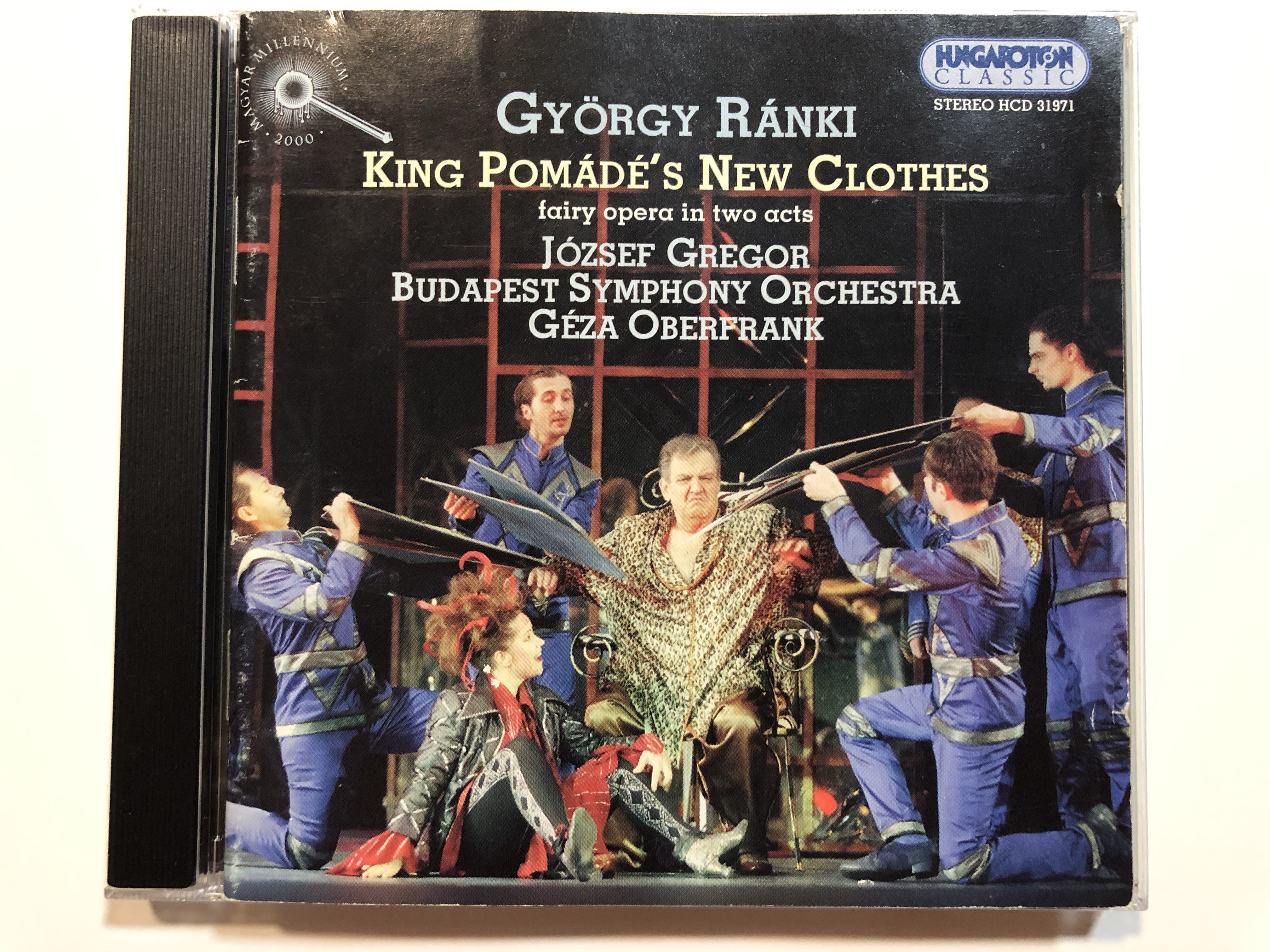 gyorgy-ranki-king-pomade-s-new-clothes-fairy-opera-in-two-acts-jozsef-gregor-budapest-symphony-orchestra-geza-oberfrank-hungaroton-classic-audio-cd-2001-stereo-hcd-31971-1-.jpg