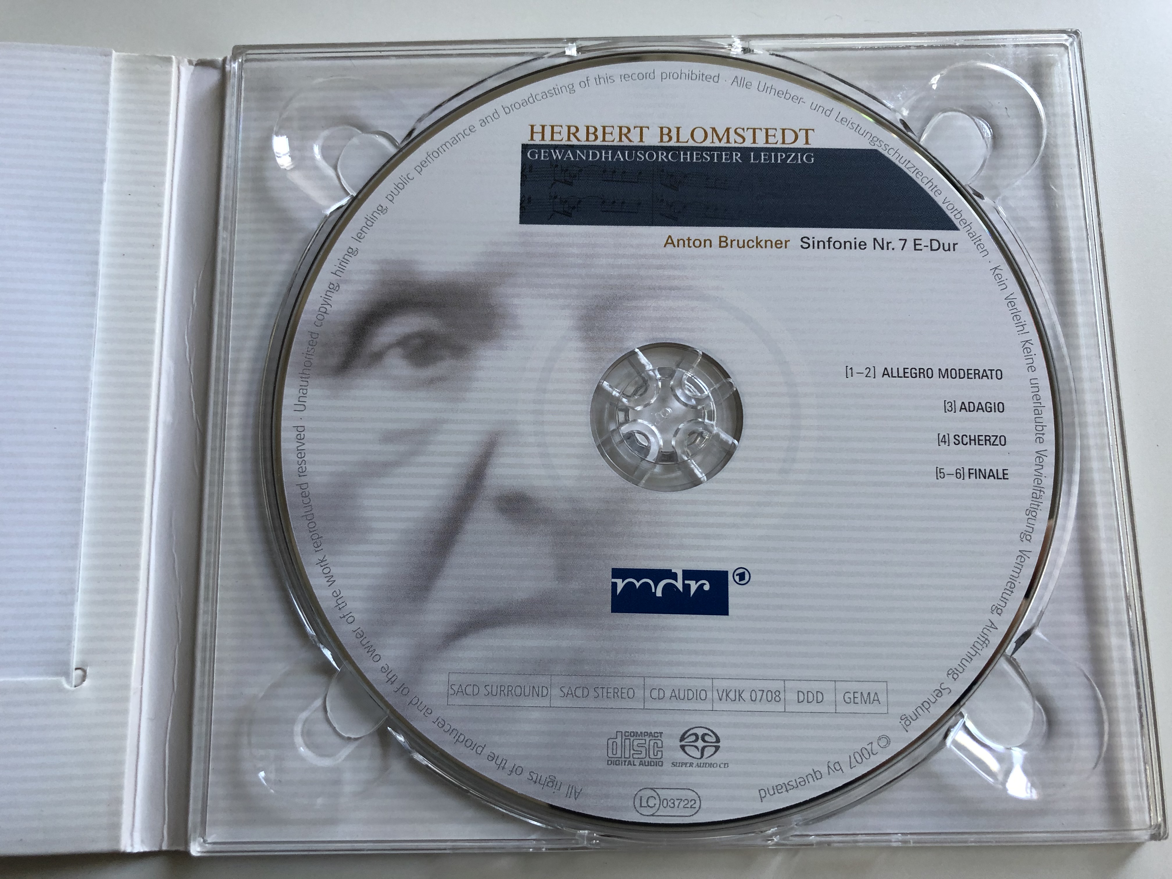 herbert-blomstedt-gewandhausorchester-leipzig-anton-bruckner-sinfonie-nr.-7-e-dur-querstand-audio-cd-2007-stereo-vkjk-0708-2-.jpg