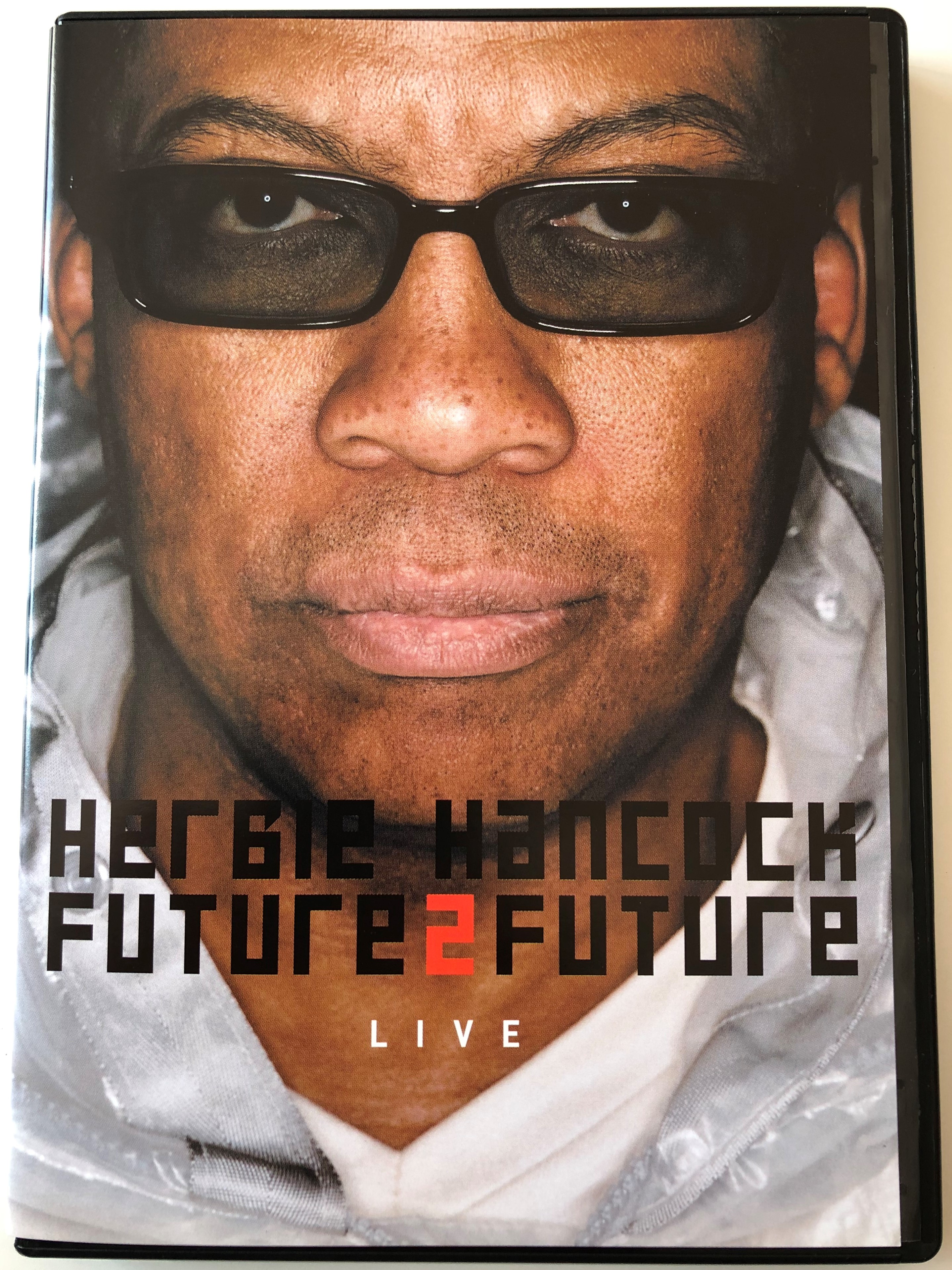 herbie-hancock-future-2-future-dvd-2002-live-1.jpg
