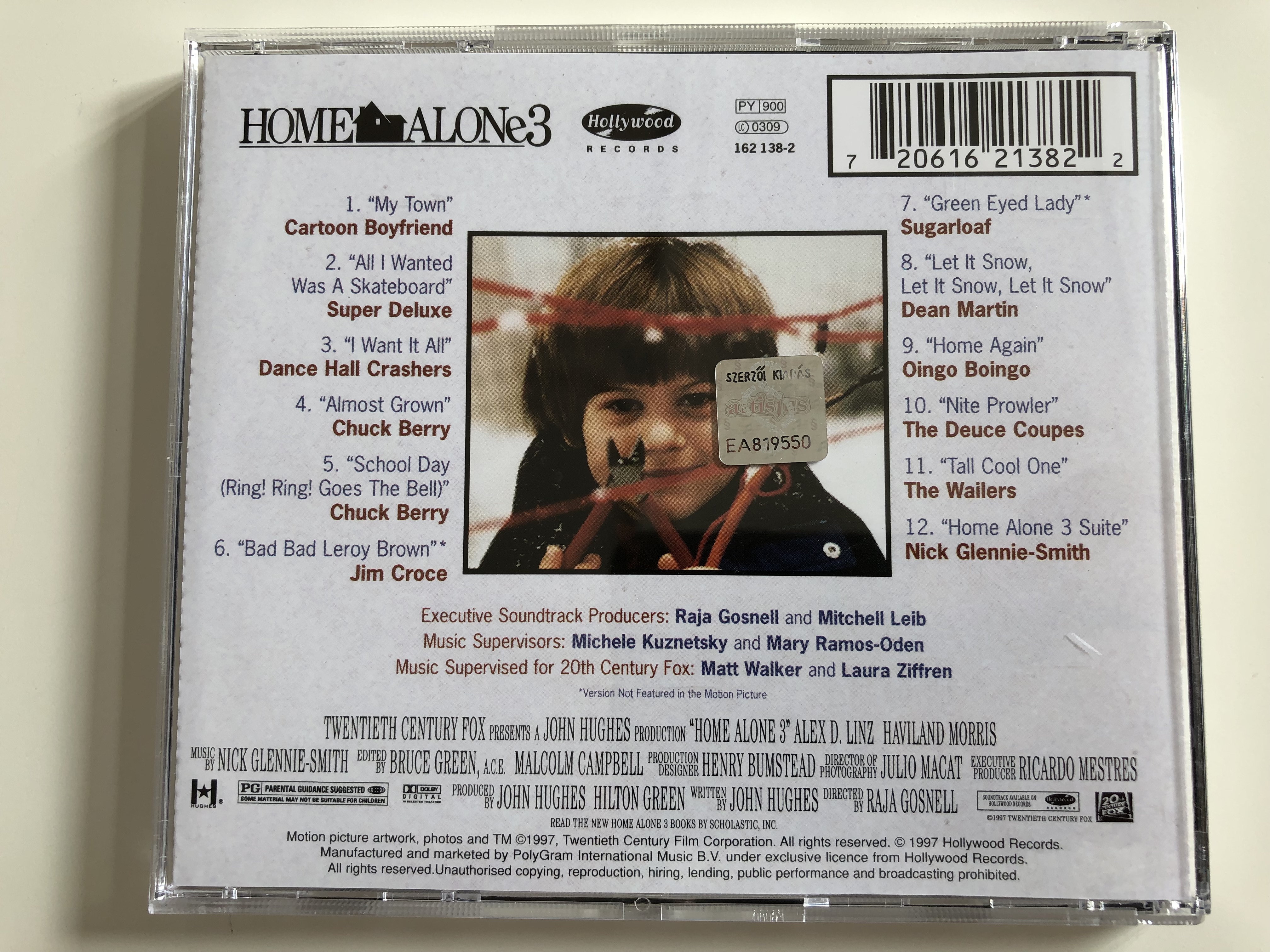home-alone-3-music-from-the-motion-picture-featuring-cartoon-boyfriend-super-deluxe-chuck-berry-dean-martin-the-wailers-audio-cd-1997-hollywood-records-162-138-2-py-900-5-.jpg