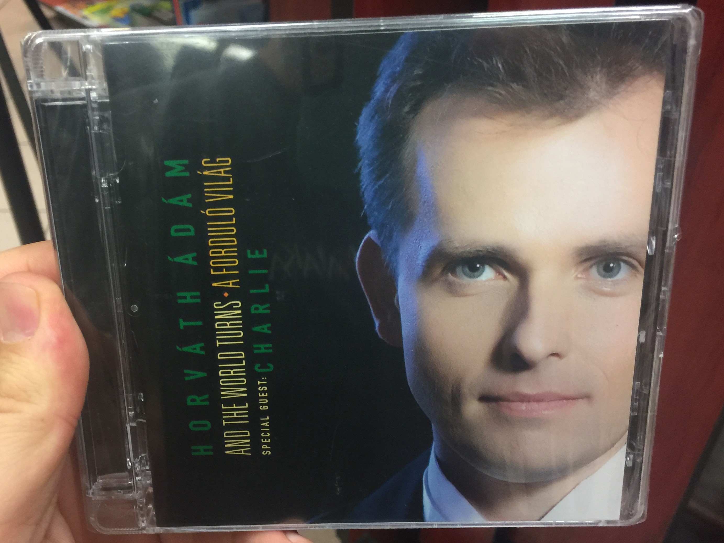 horv-th-d-m-and-the-world-turns-a-fordulo-vilag-special-guest-charlie-audio-cd-5999527950149-1-.jpg